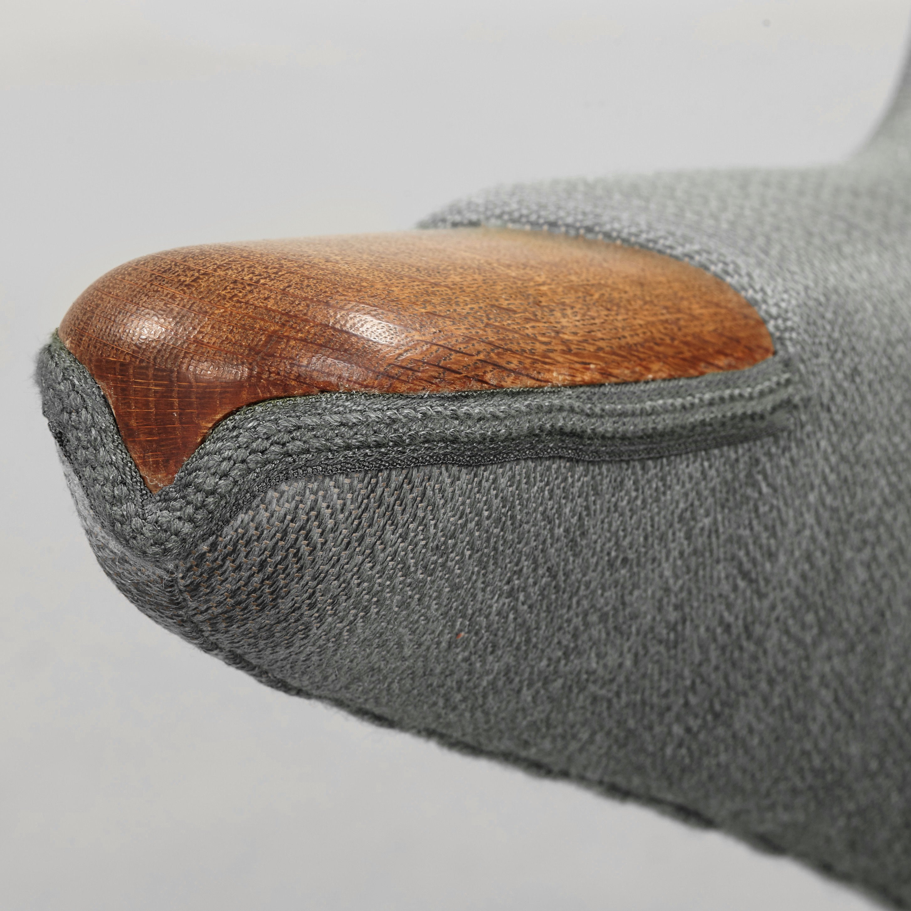 Papa Bear Chair Model AP-19 by Hans J. Wegner for AP-Stolen
