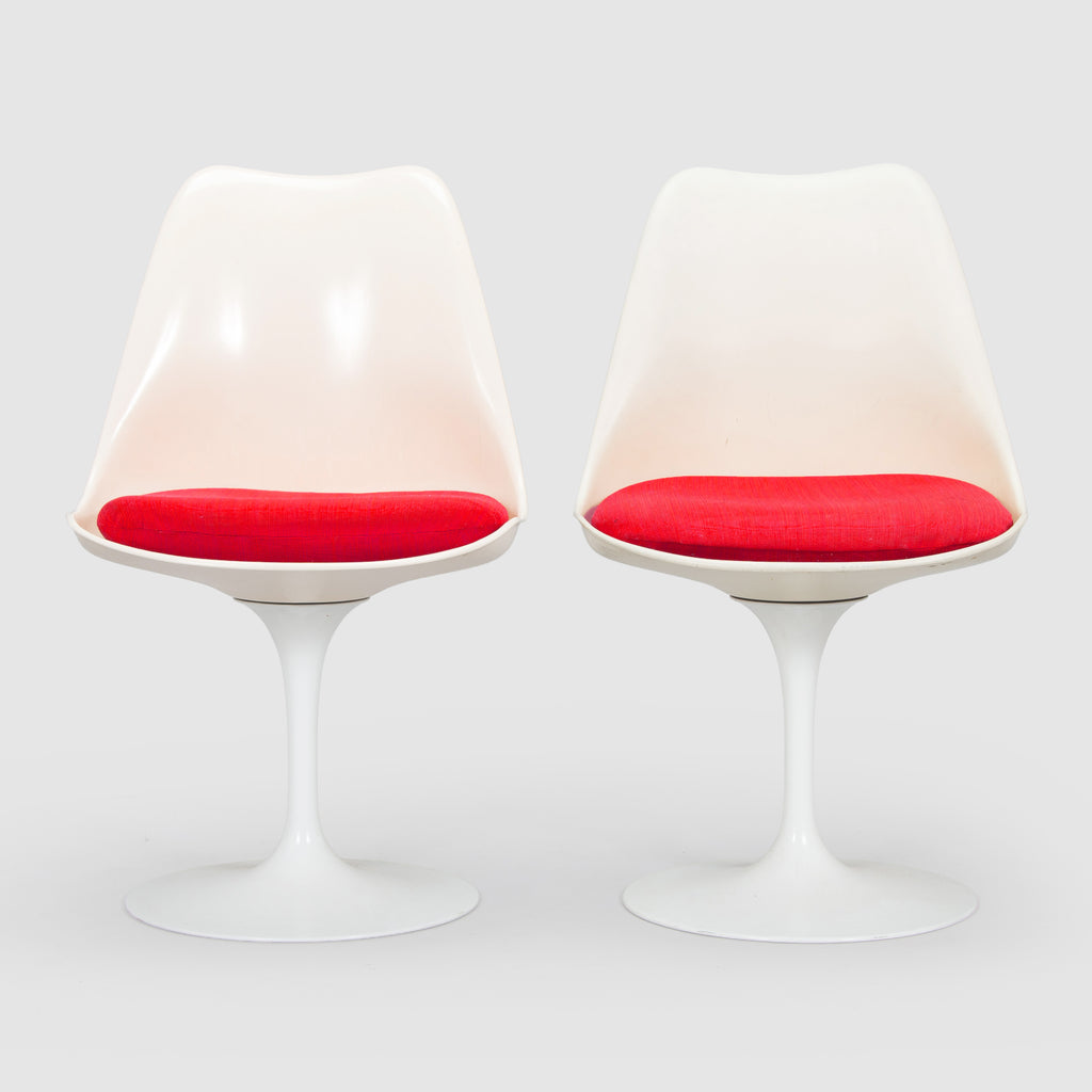 Tulip Dining Set by Eero Saarinen for Knoll International