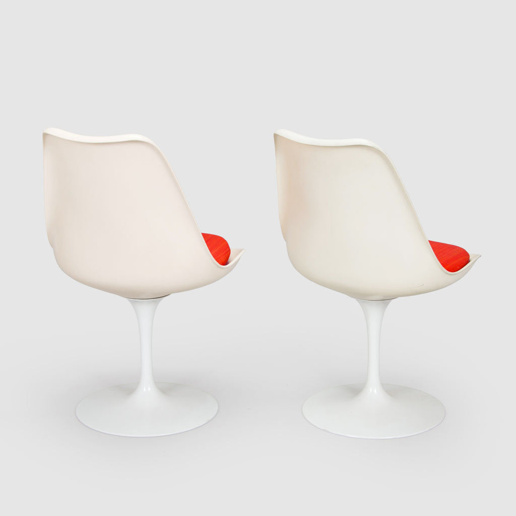 Tulip Dining Set by Eero Saarinen for Knoll International
