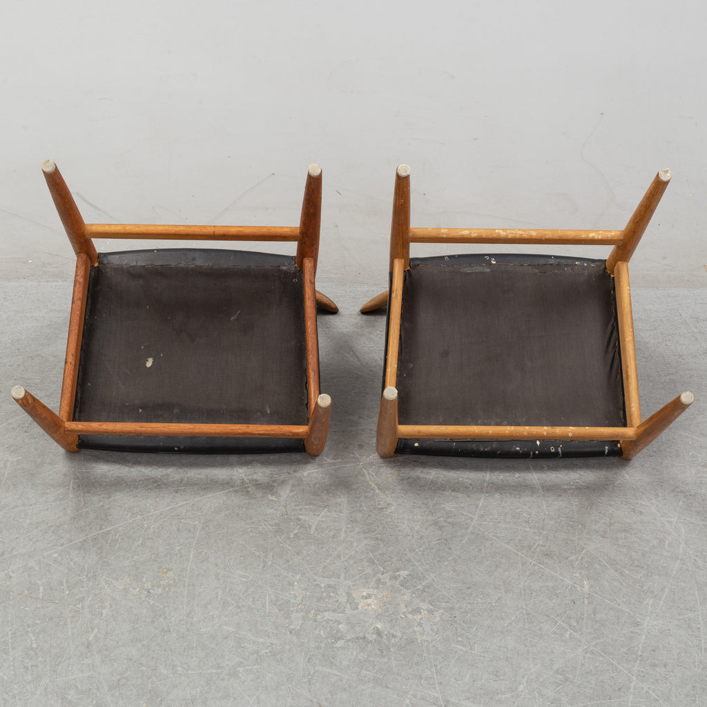Hans J. Wegner W2 Dining Chairs and AT-312 Extension Table for C.M. Madsen & Andreas Tuck