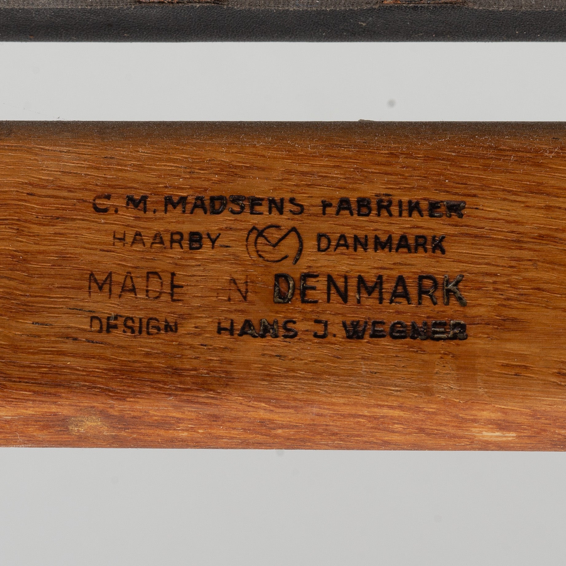 Hans J. Wegner W2 Dining Chairs and AT-312 Extension Table for C.M. Madsen & Andreas Tuck