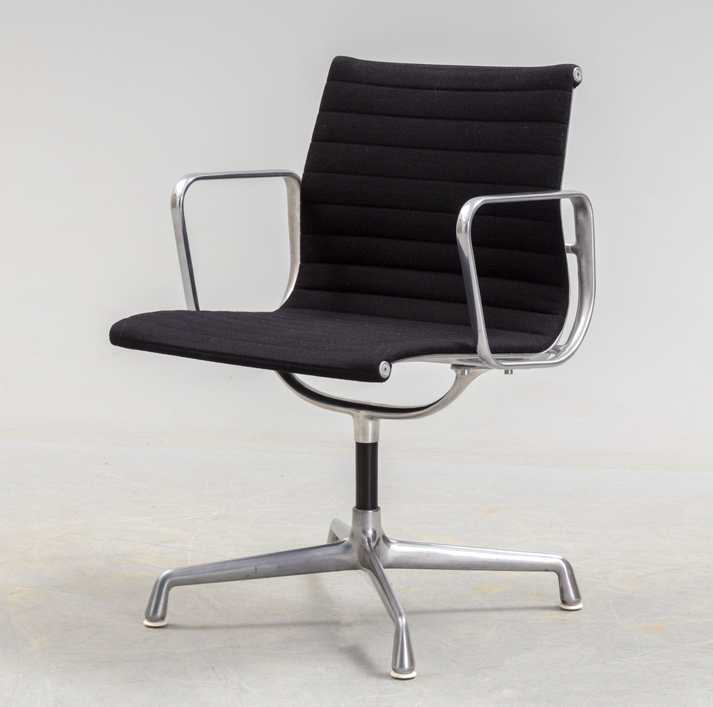 EA 108 Desk Chair by Charles & Ray Eames for Herman Miller