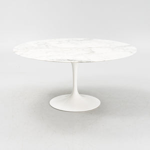 Eero Saarinen Tulip Dining Table for Knoll, Arabescato Marble