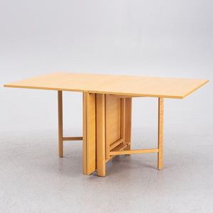 Maria Flap Drop-Leaf Table by Bruno Mathsson for Mathsson International