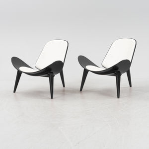 Hans J. Wegner CH07 Shell Chairs for Carl Hansen & Søn, Denmark, Pair