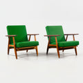 Hans J. Wegner GE-240 "Cigarren" Lounge Chairs for Getama, Pair
