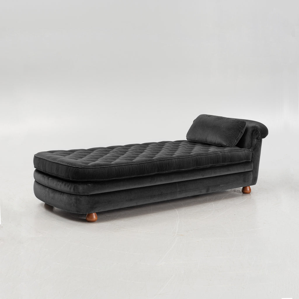Model 775 Daybed by Josef Frank for Svenskt Tenn