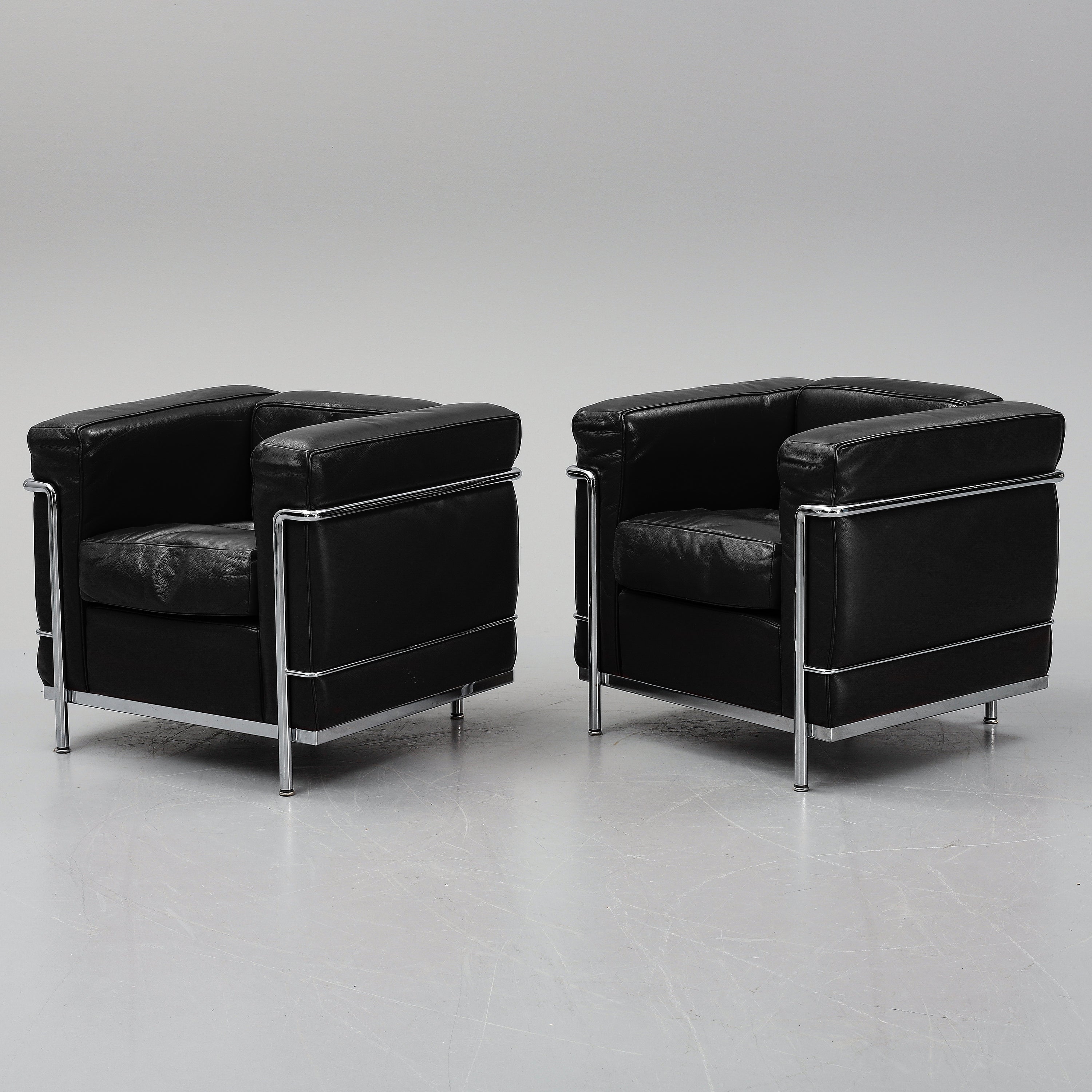 Pair of LC2 “Petit Confort” Armchairs by Le Corbusier, Pierre Jeanneret and Charlotte Perriand for Cassina
