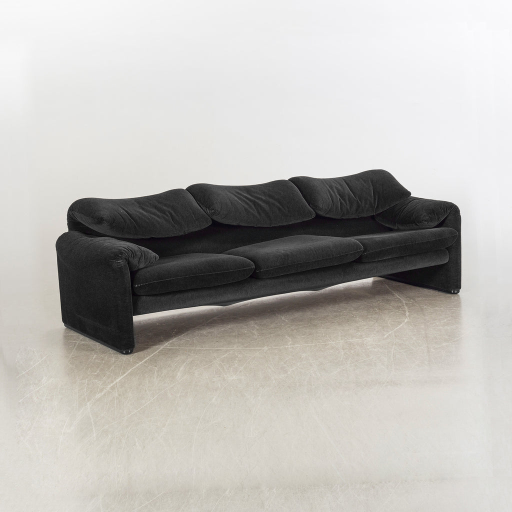 Maralunga Three-Seat Sofa by Vico Magistretti for Cassina