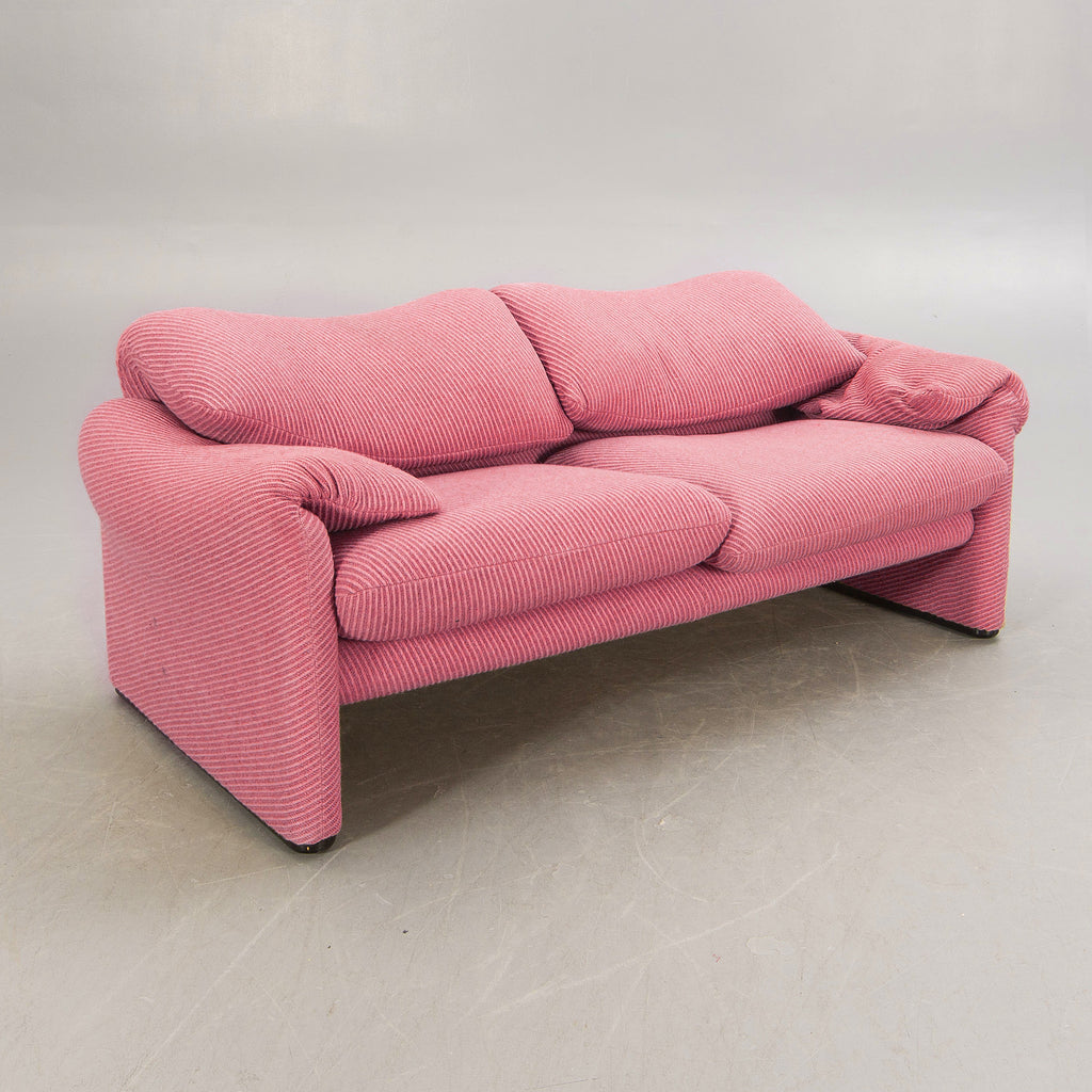 Maralunga Two-Seat Sofa by Vico Magistretti for Cassina