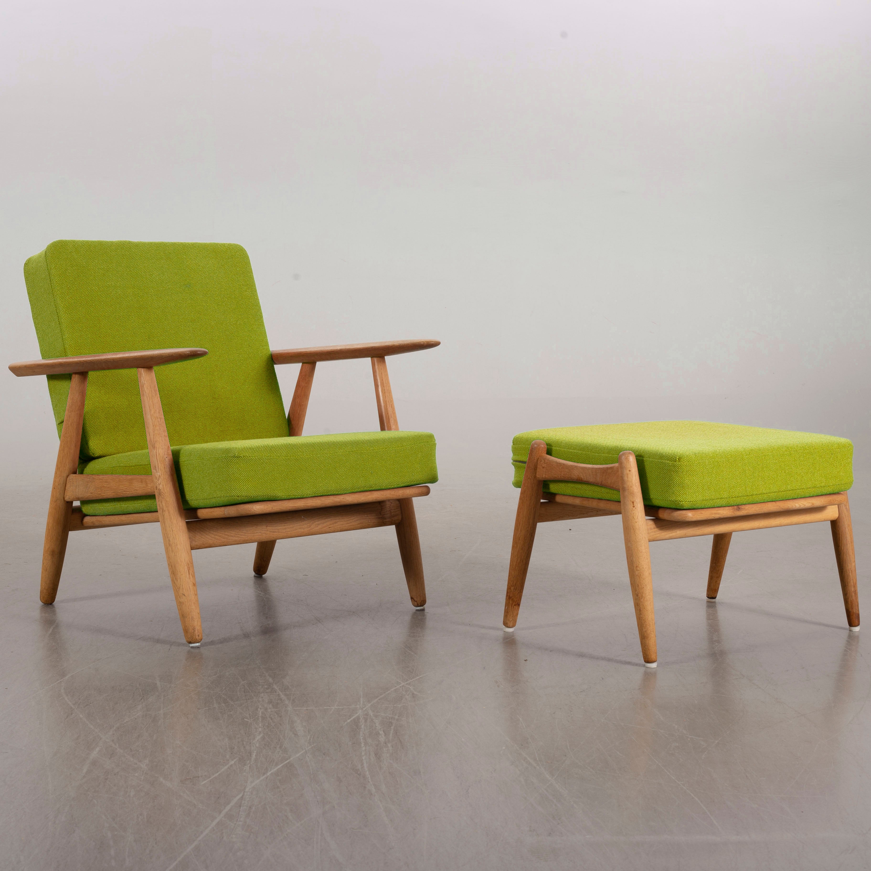 GE-240 Cigarren Lounge Chair and Ottoman by Hans Wegner for Getama