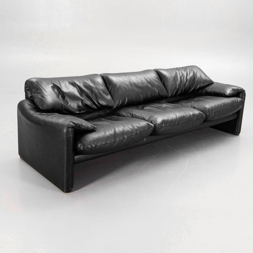 Vico Magistretti Maralunga Three-Seat Sofa for Cassina in Black Leather