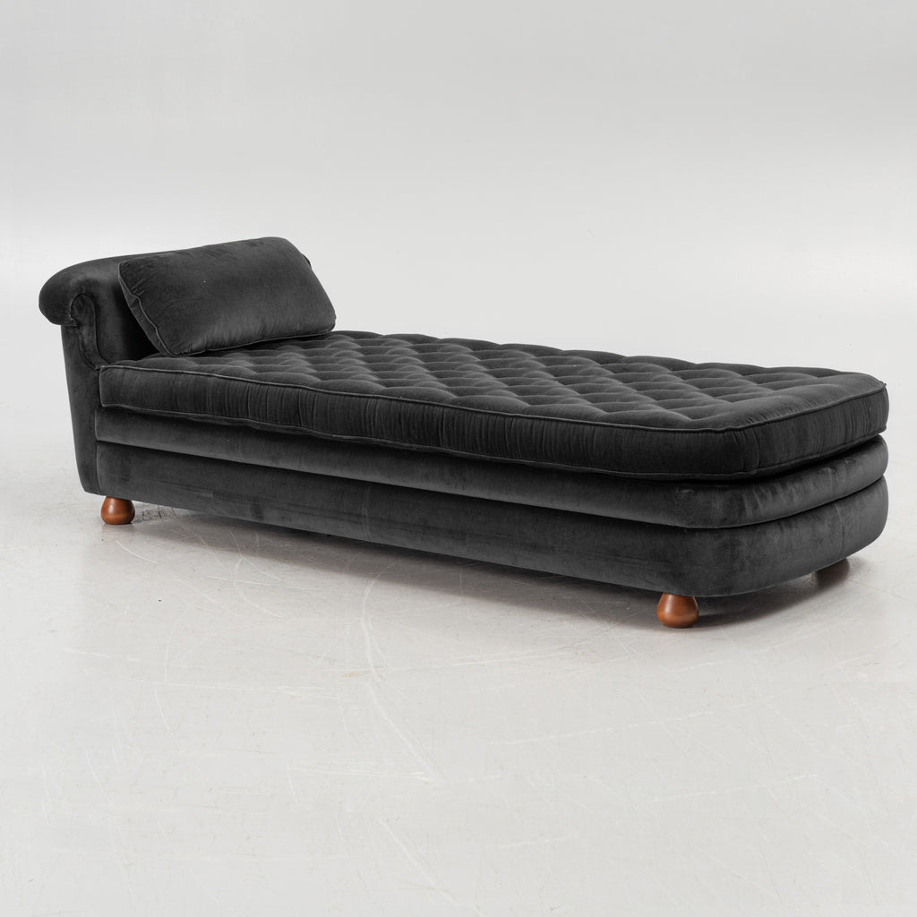 Model 775 Daybed by Josef Frank for Svenskt Tenn