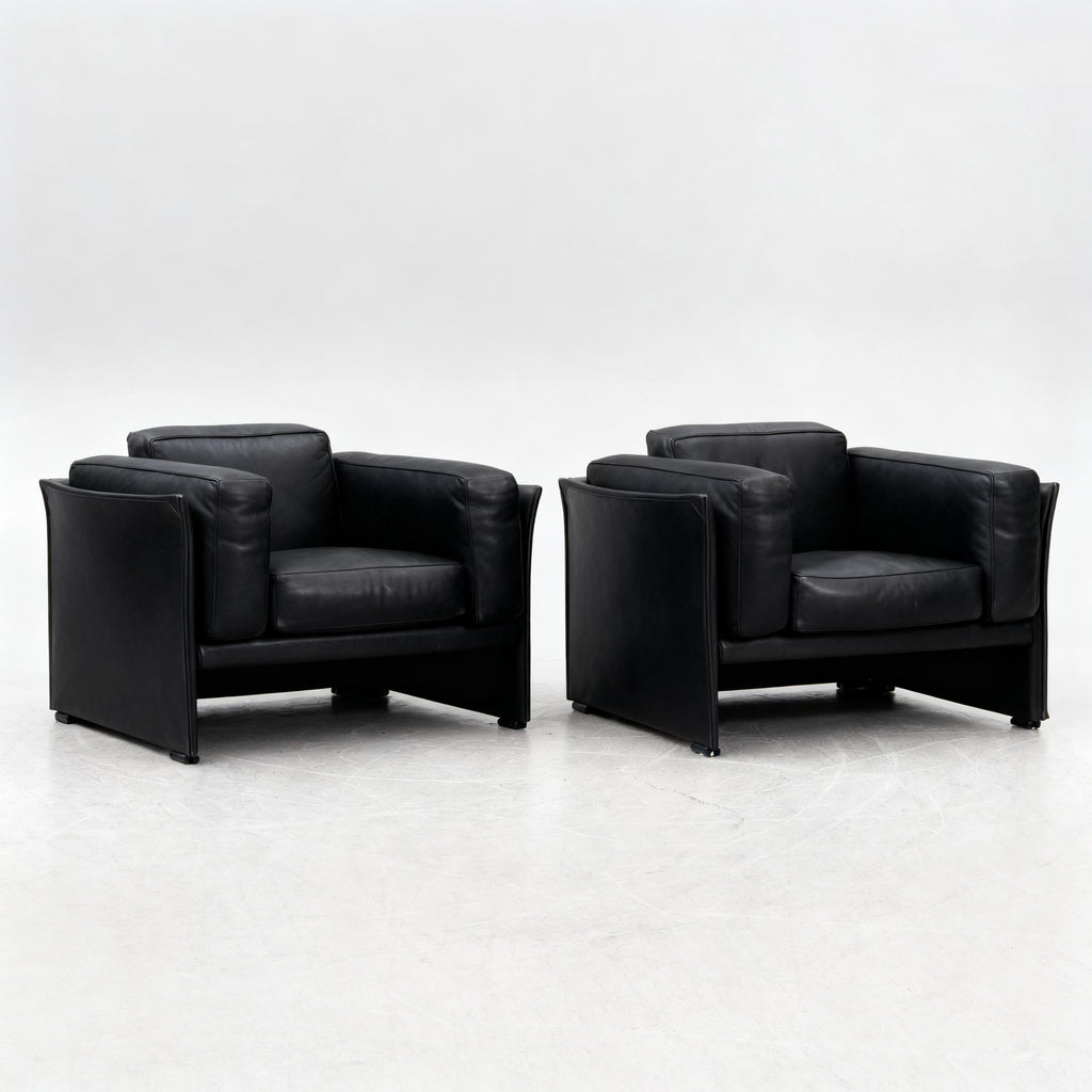 Mario Bellini Duc Lounge Chairs for Cassina, Pair in Black Leather