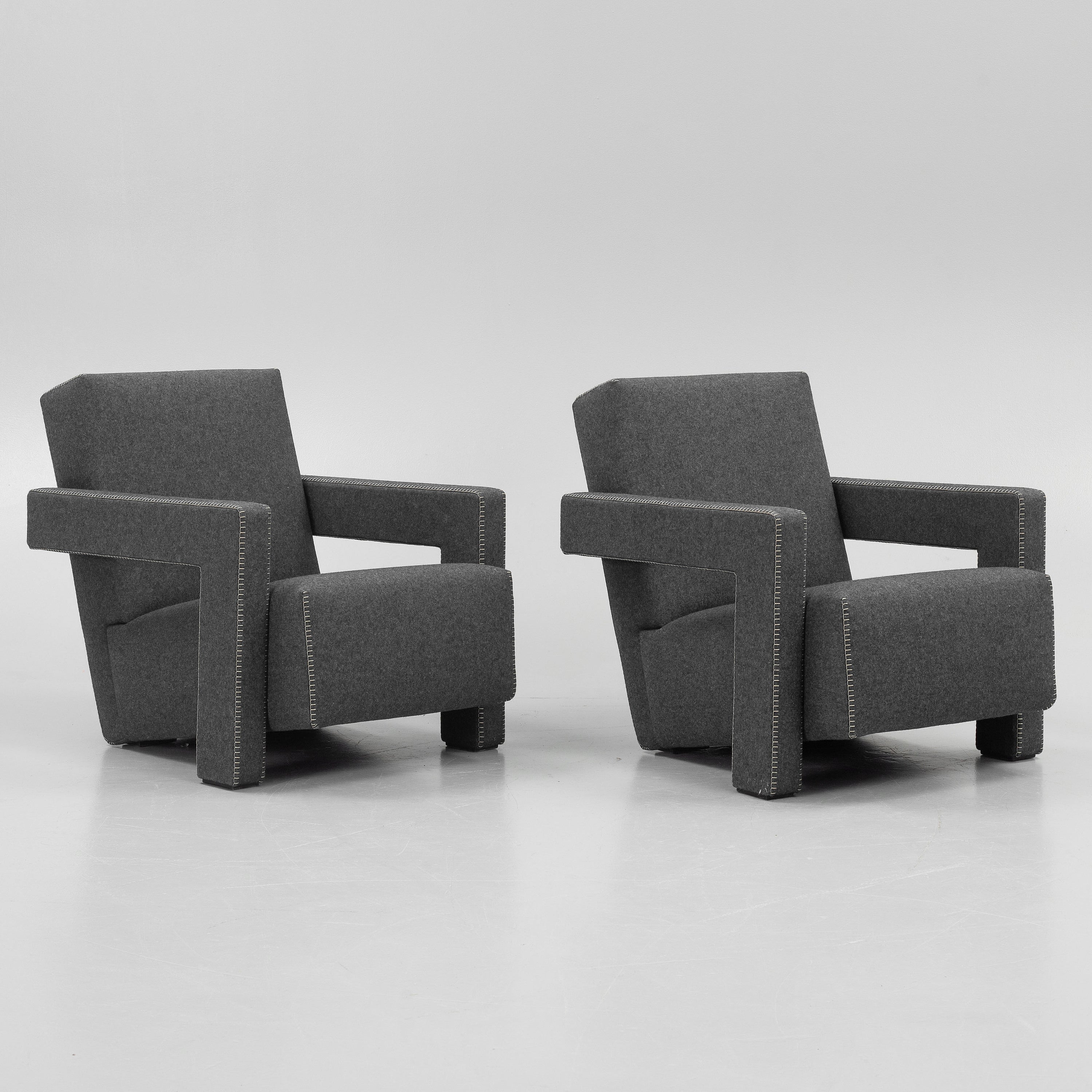 Gerrit Rietveld Utrecht Armchairs for Cassina, Pair in Light Gray Wool
