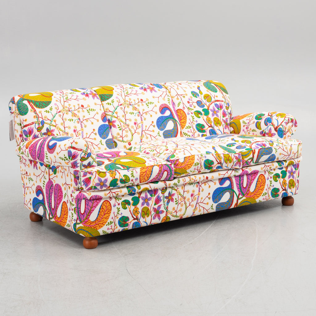 Josef Frank Model 703 Sofa for Svenskt Tenn