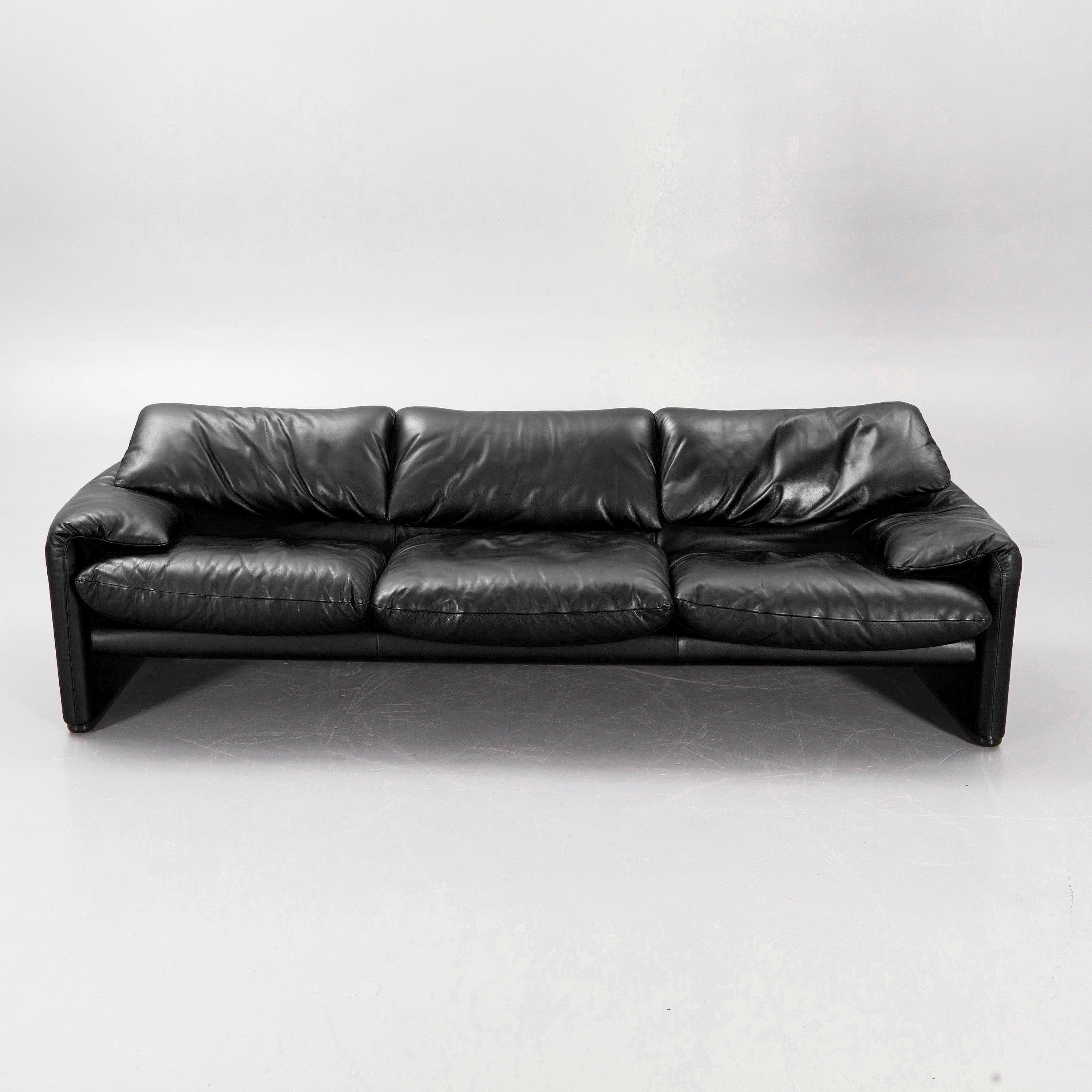 Vico Magistretti Maralunga Three-Seat Sofa for Cassina in Black Leather