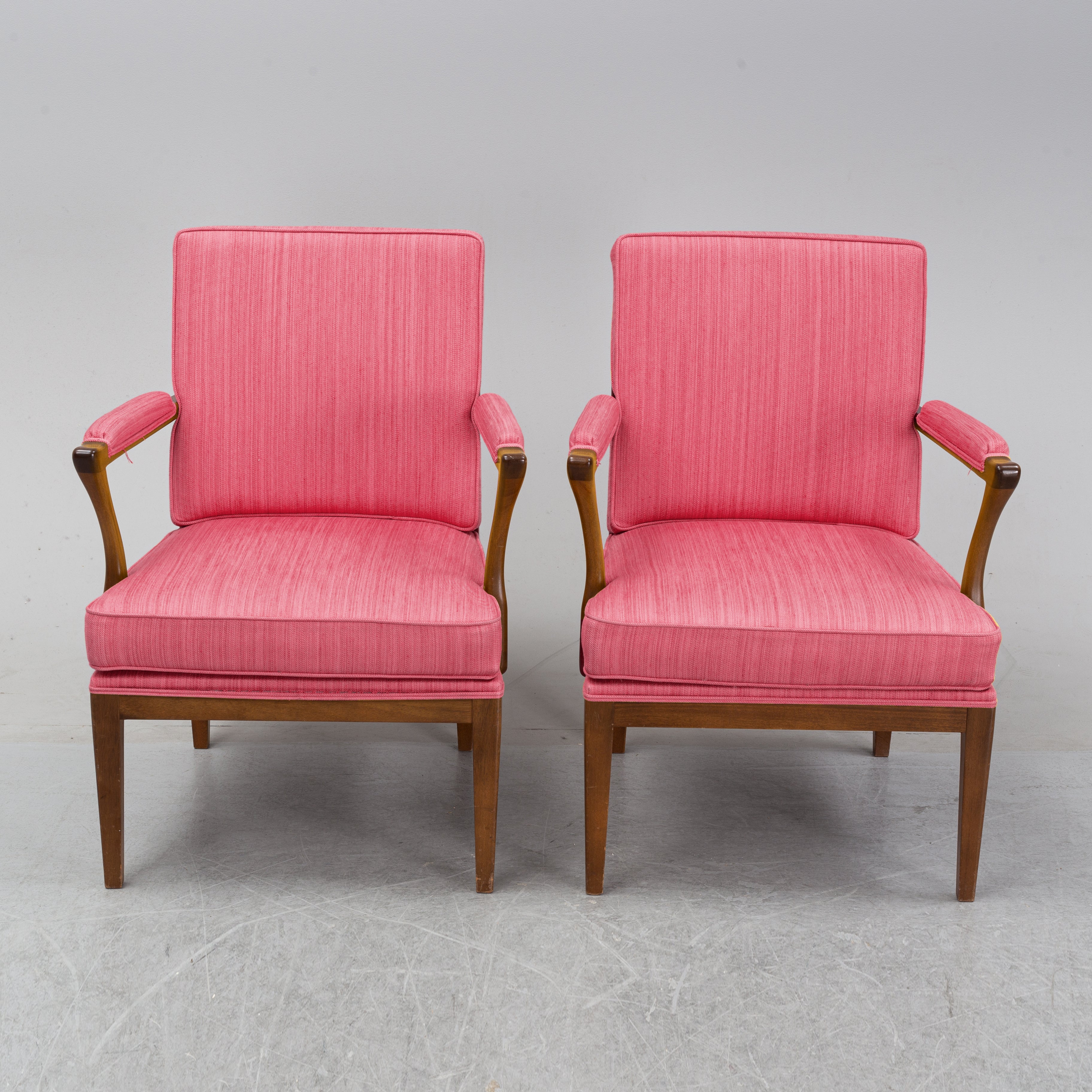 Josef Frank Model 868 Armchairs, Pair, Svenskt Tenn, Pink “Vägen” Upholstery