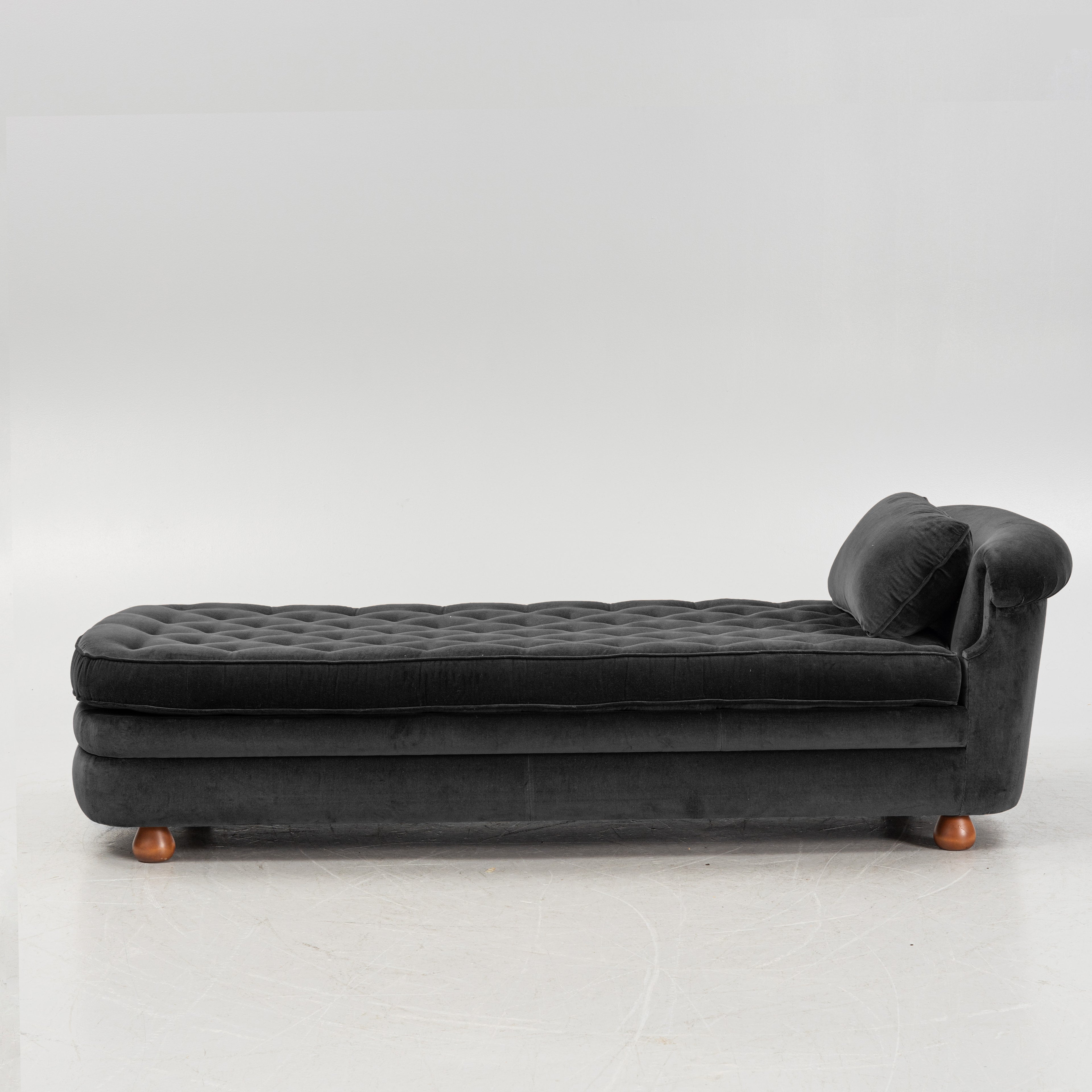Model 775 Daybed by Josef Frank for Svenskt Tenn