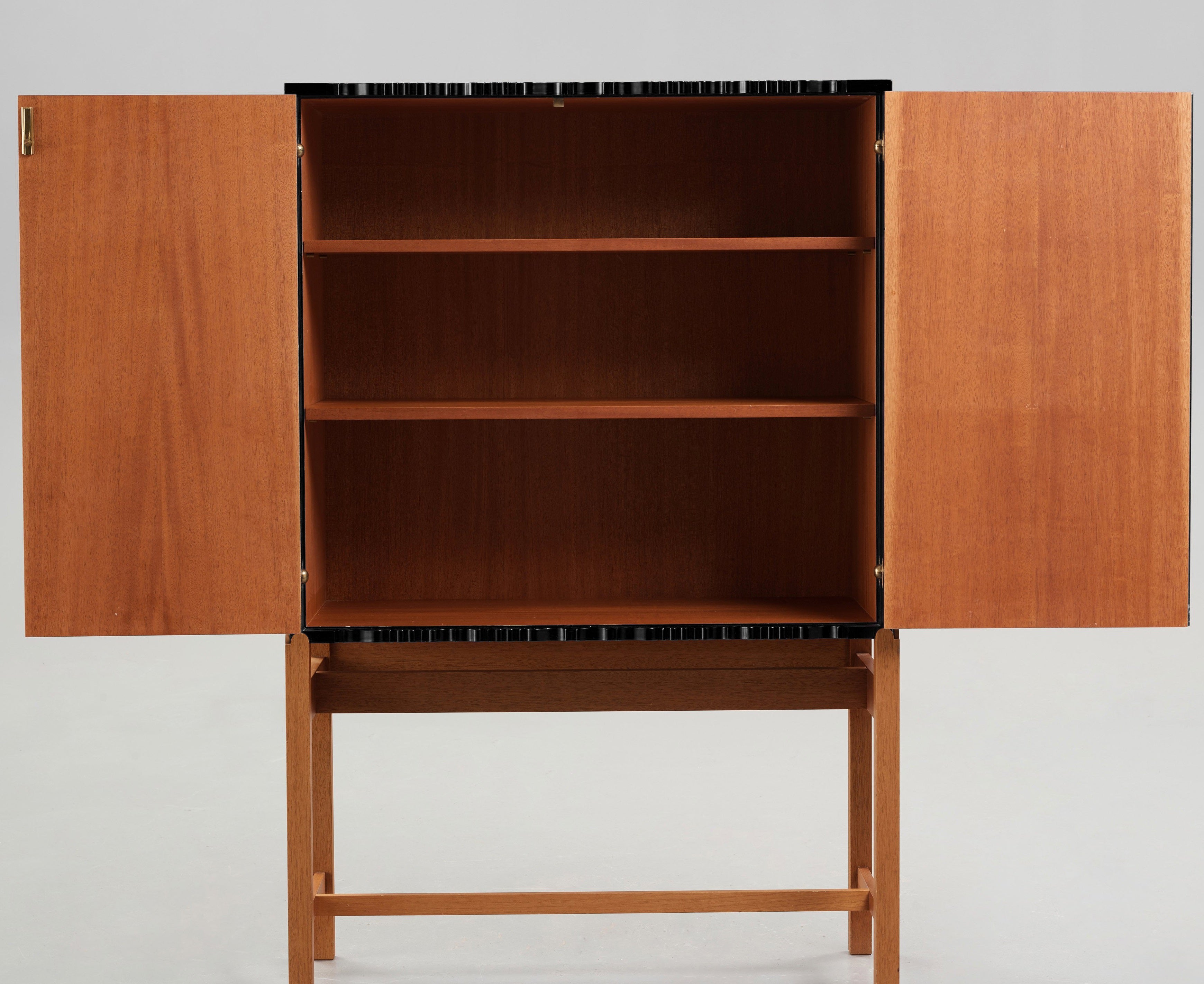 Model 2192 Corrugated Cabinet by Josef Frank for Svenskt Tenn