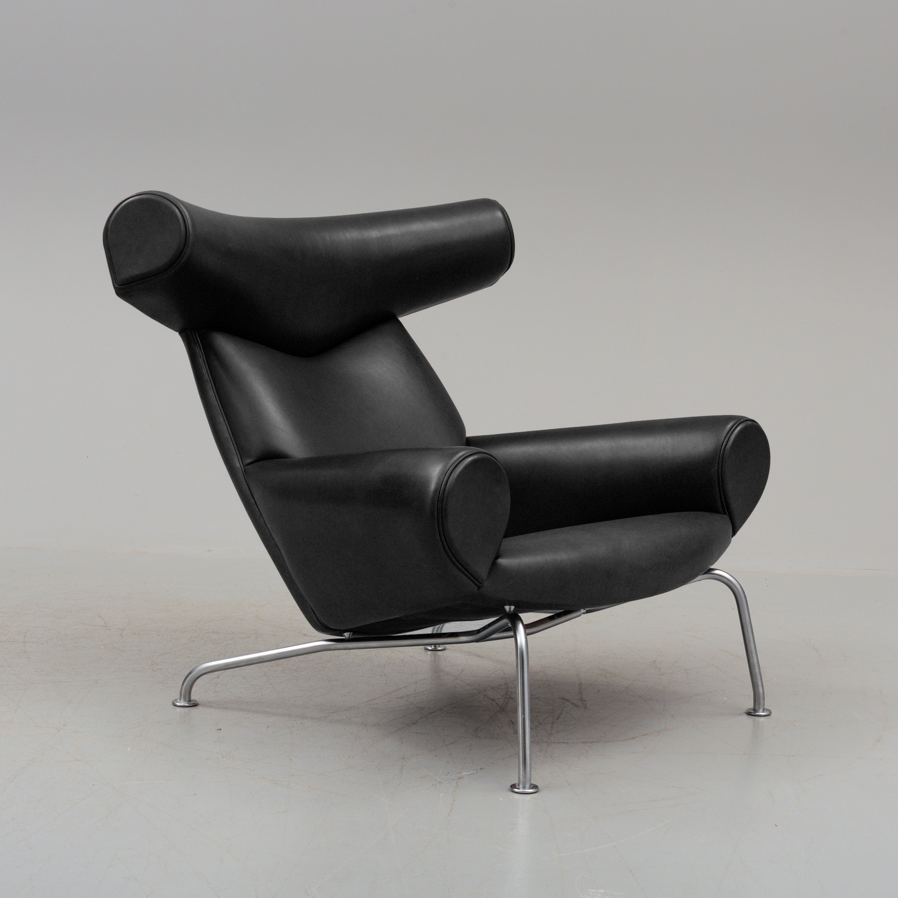 Hans J. Wegner Ox Chair EJ100 for Erik Jørgensen
