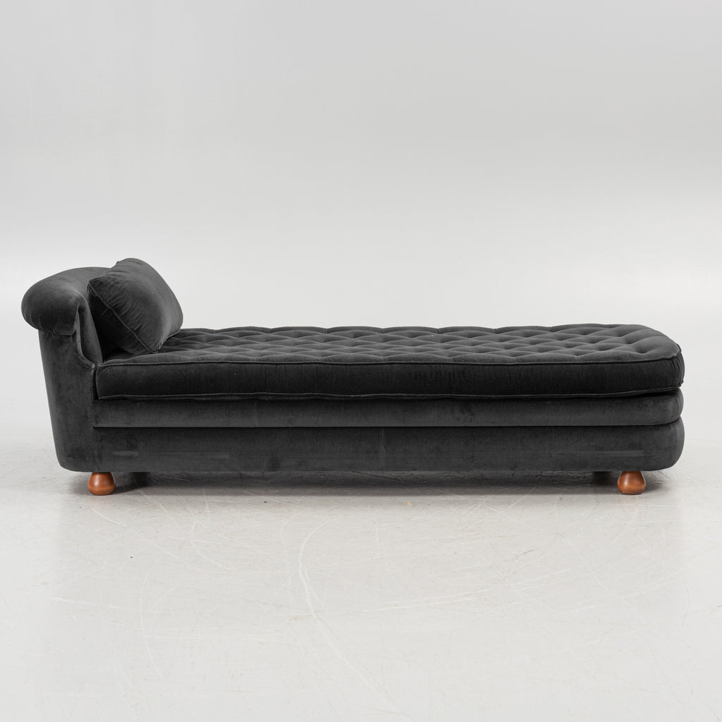Model 775 Daybed by Josef Frank for Svenskt Tenn