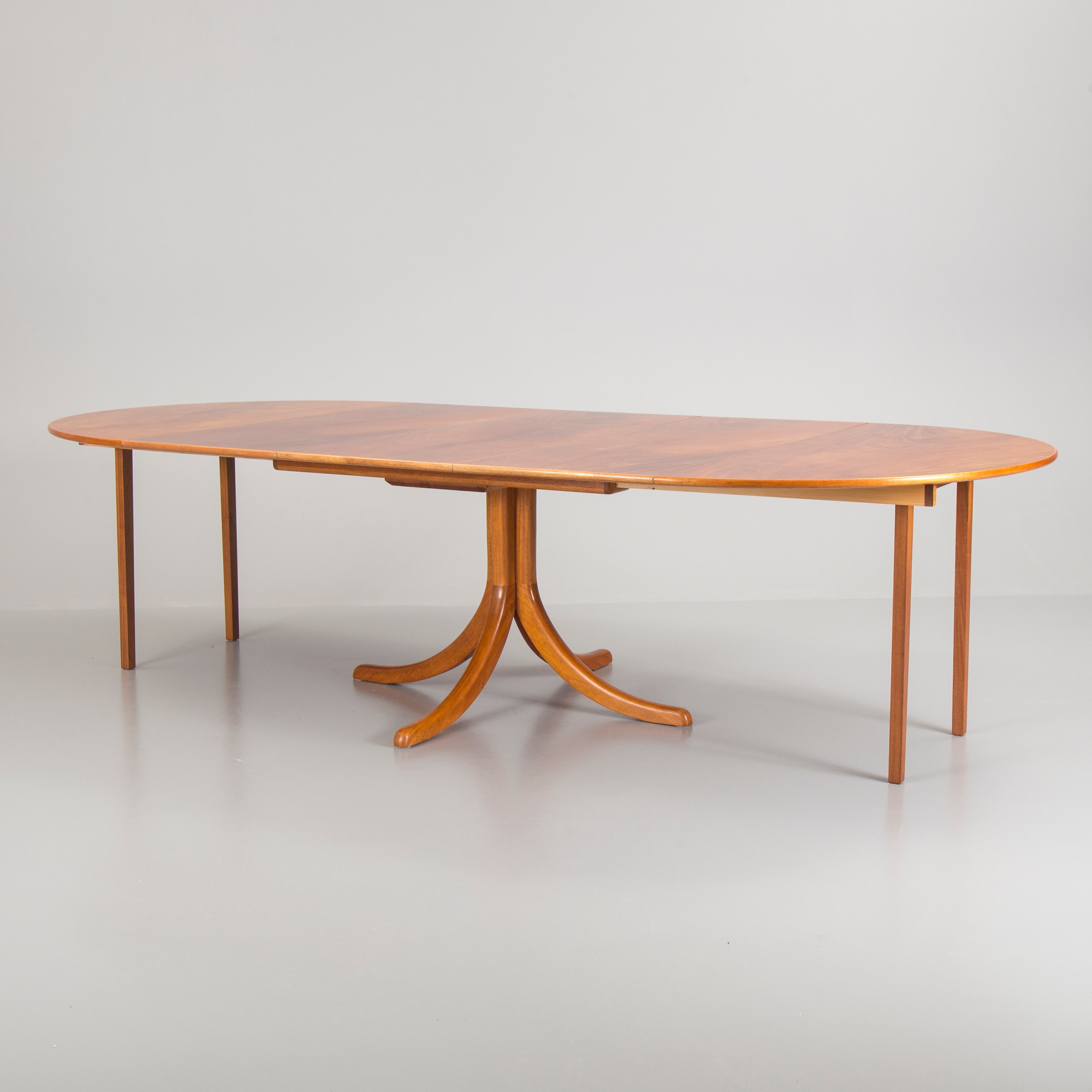 Josef Frank Model 771 Dining Table for Firma Svenskt Tenn, With Three Leaves