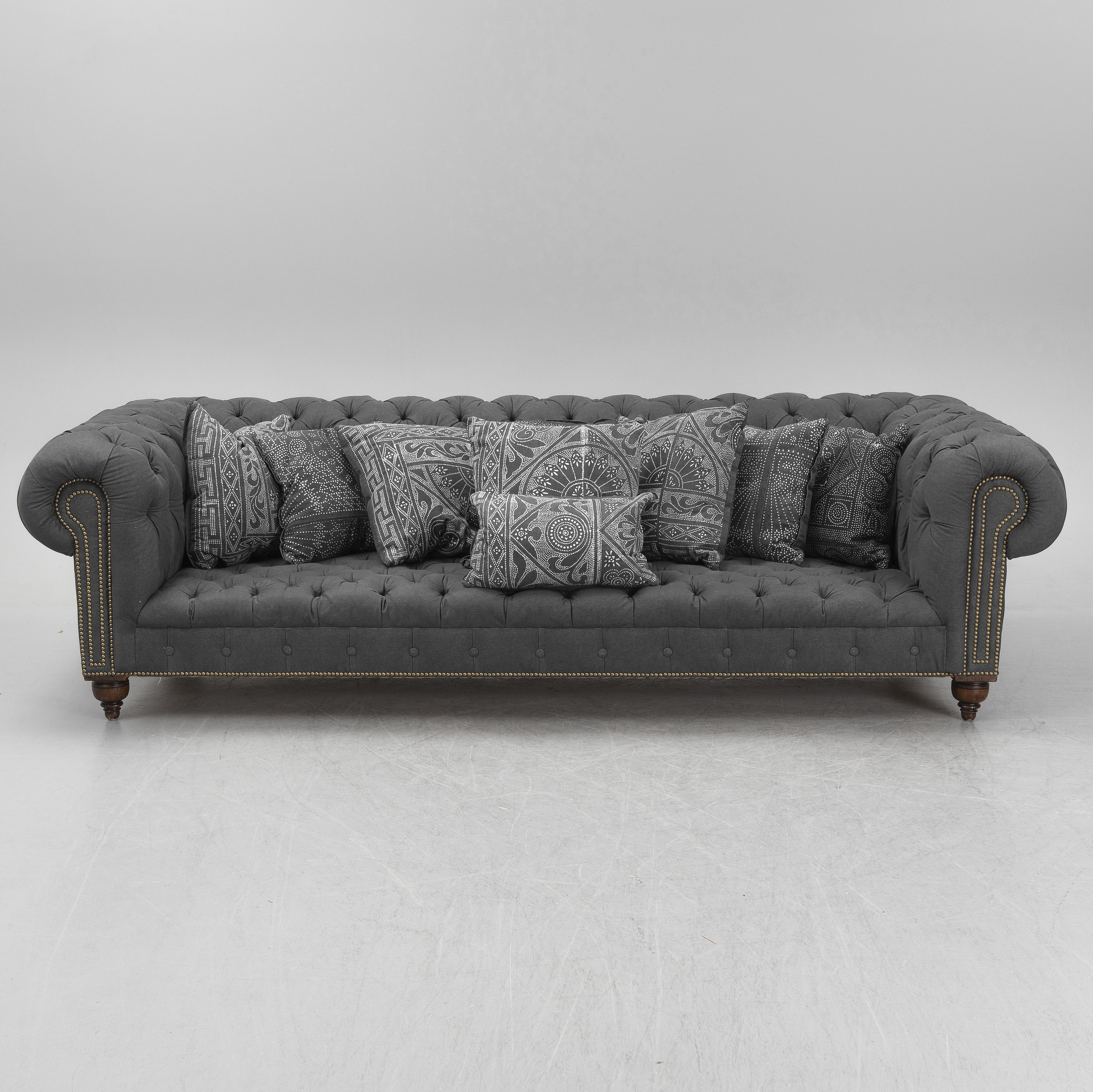 Ralph Lauren Home Chesterfield Sofa in Gray Denim 2018
