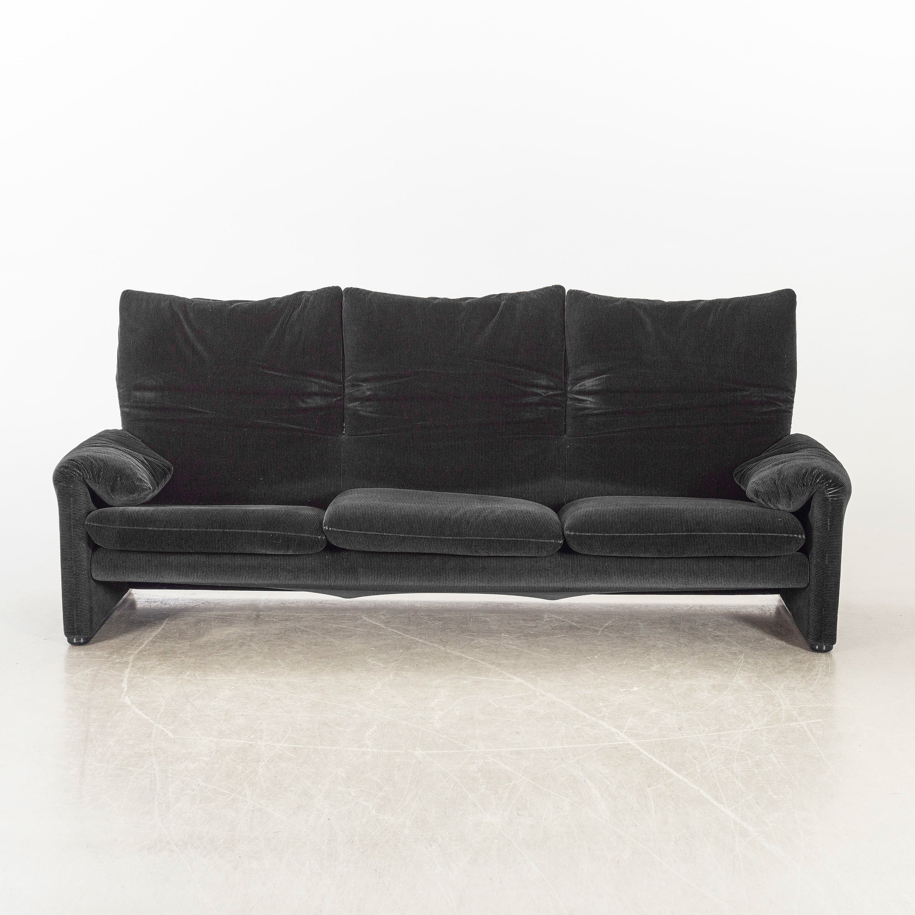 Maralunga Three-Seat Sofa by Vico Magistretti for Cassina