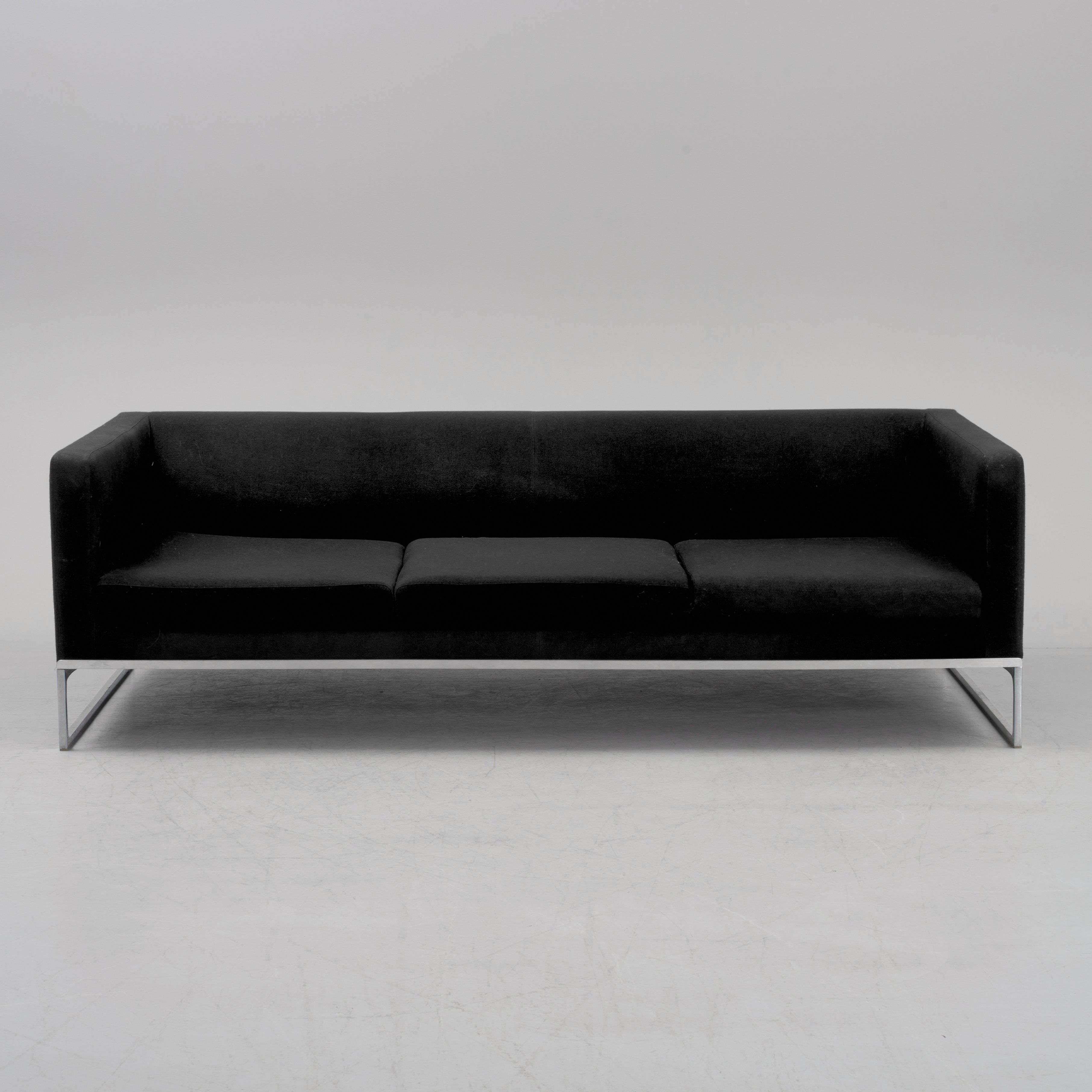 Antonio Citterio Tight Sofa and Pouf for B&B Italia
