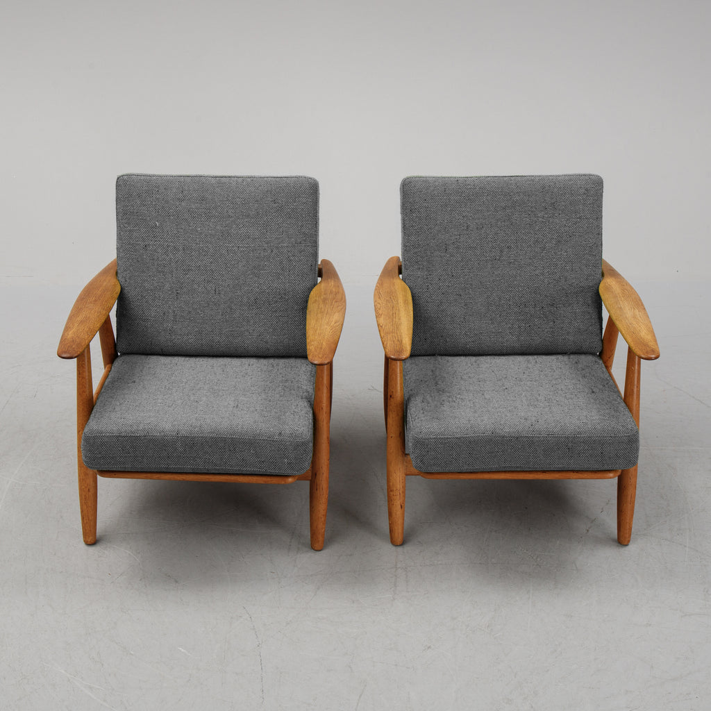 Pair of GE-240 Cigar Chairs by Hans Wegner for Getama