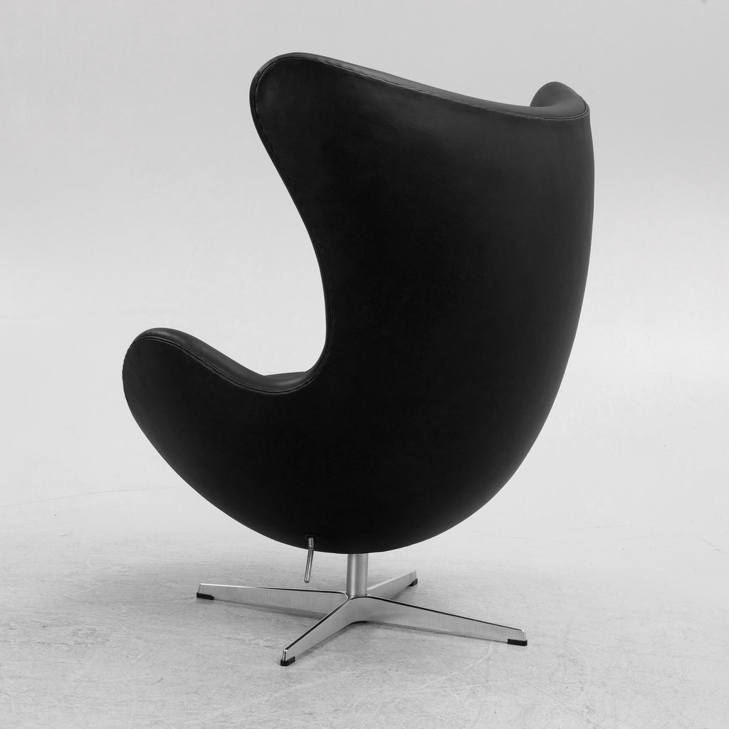 Arne Jacobsen Egg Chair for Fritz Hansen, Black Leather