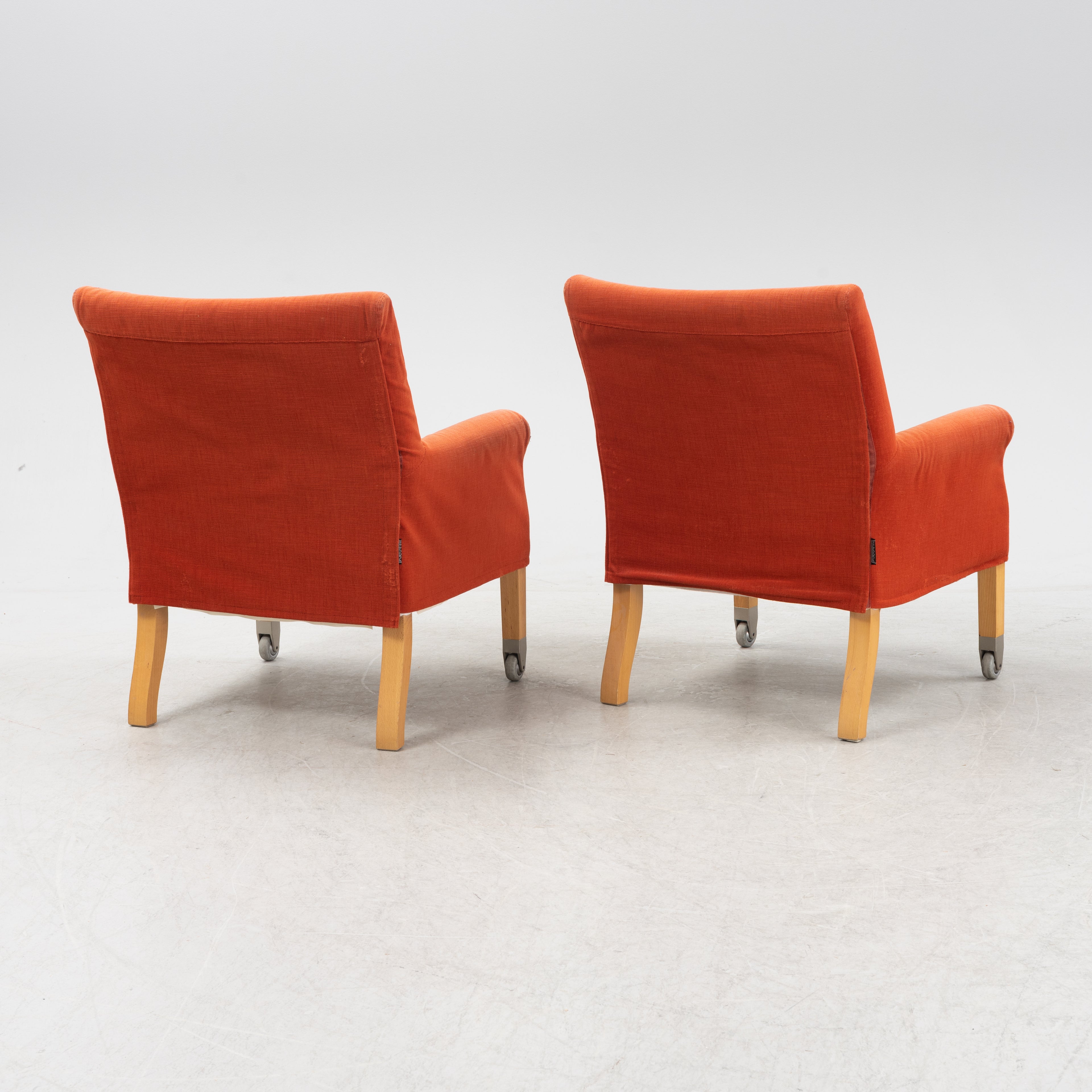 Antonio Citterio Press Easy Chairs for Flexform in Italy Pair