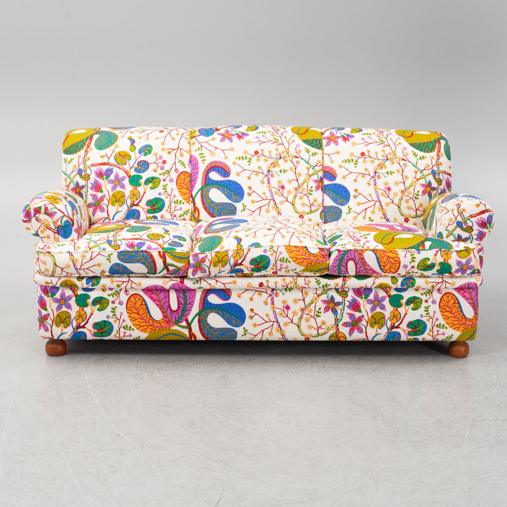 Josef Frank Model 703 Sofa for Svenskt Tenn