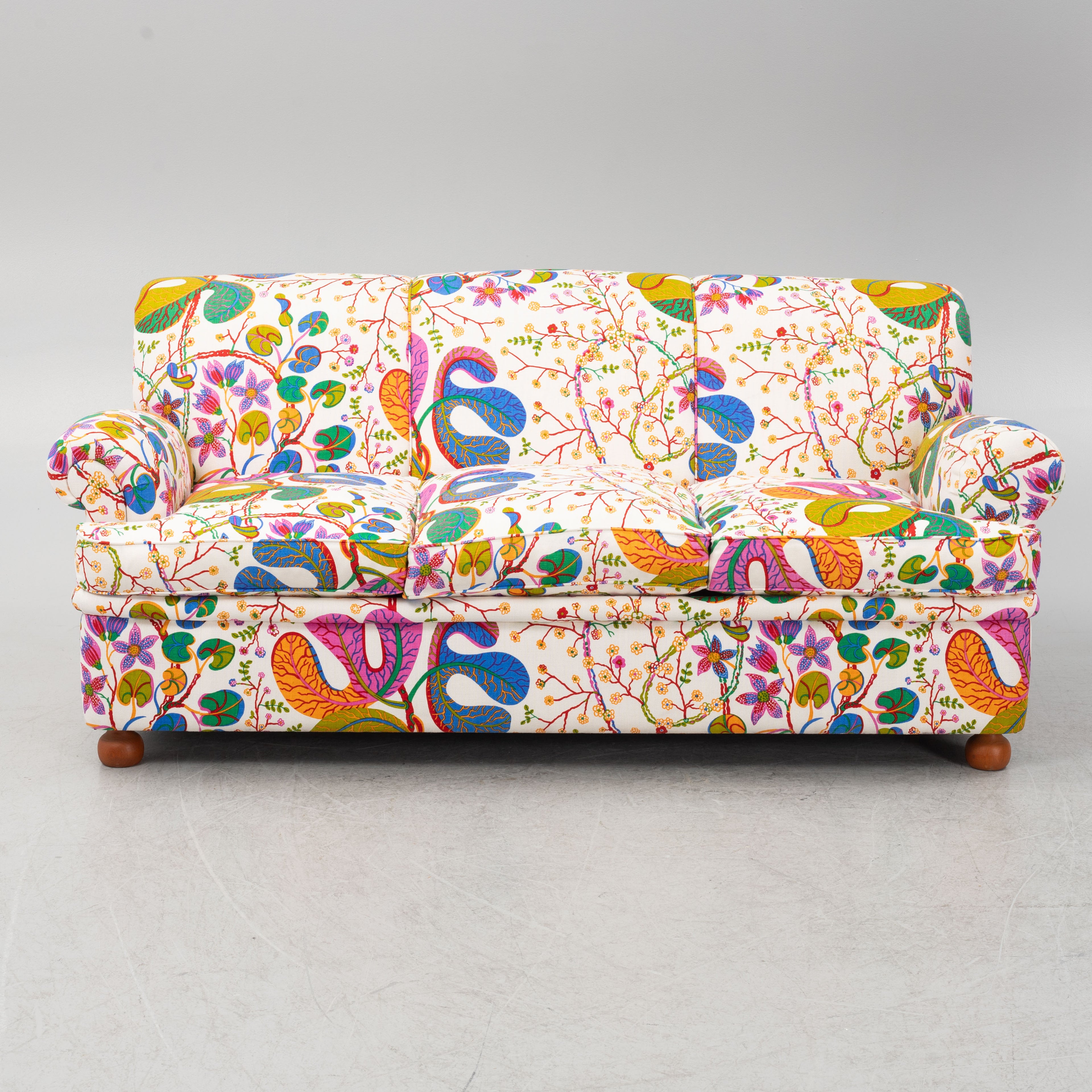 Josef Frank Model 703 Sofa for Svenskt Tenn