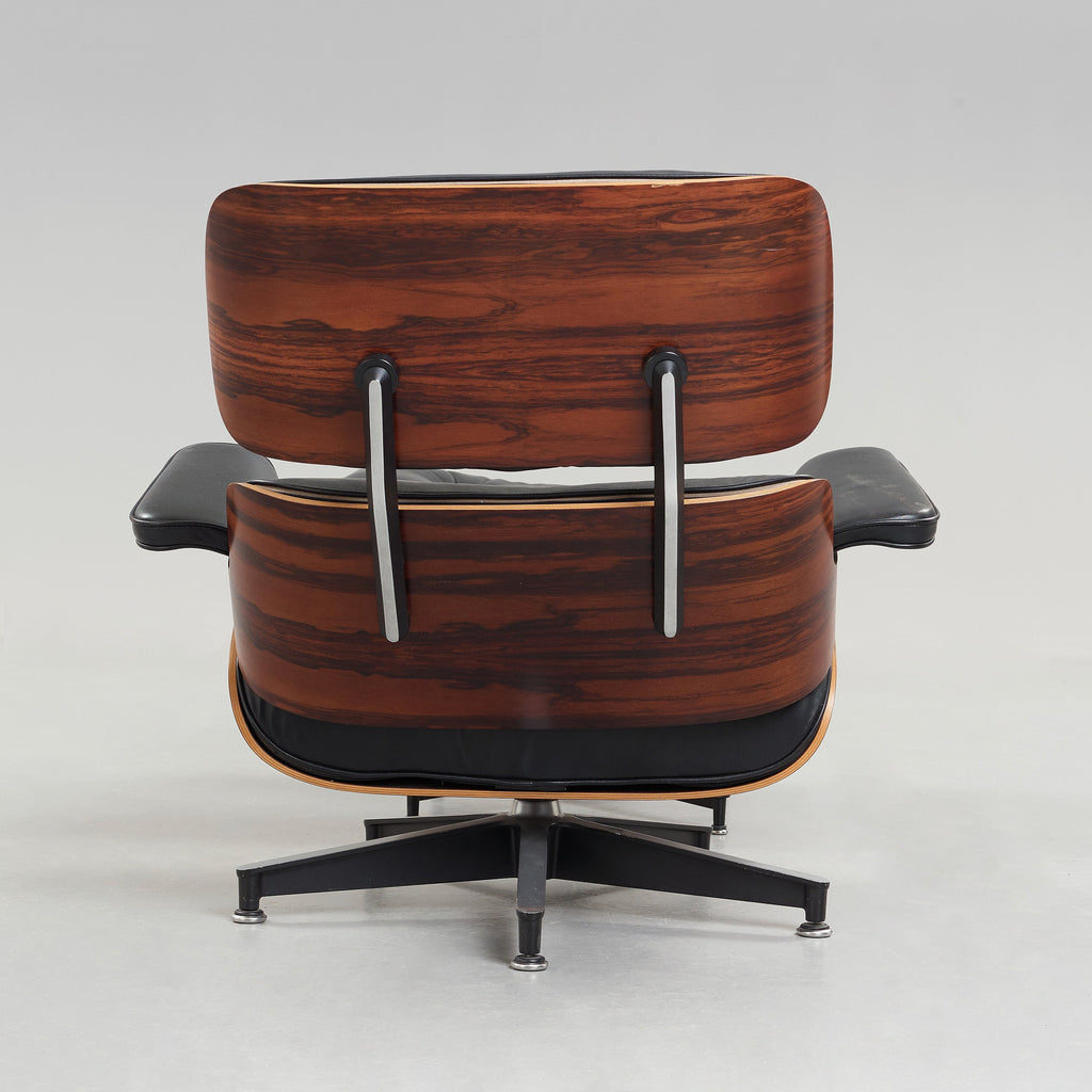 Charles & Ray Eames Lounge Chair and Ottoman for Herman Miller in Rosewood