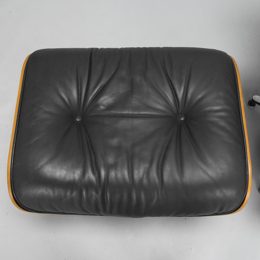 Charles & Ray Eames Lounge Chair and Ottoman for Herman Miller, 1980s