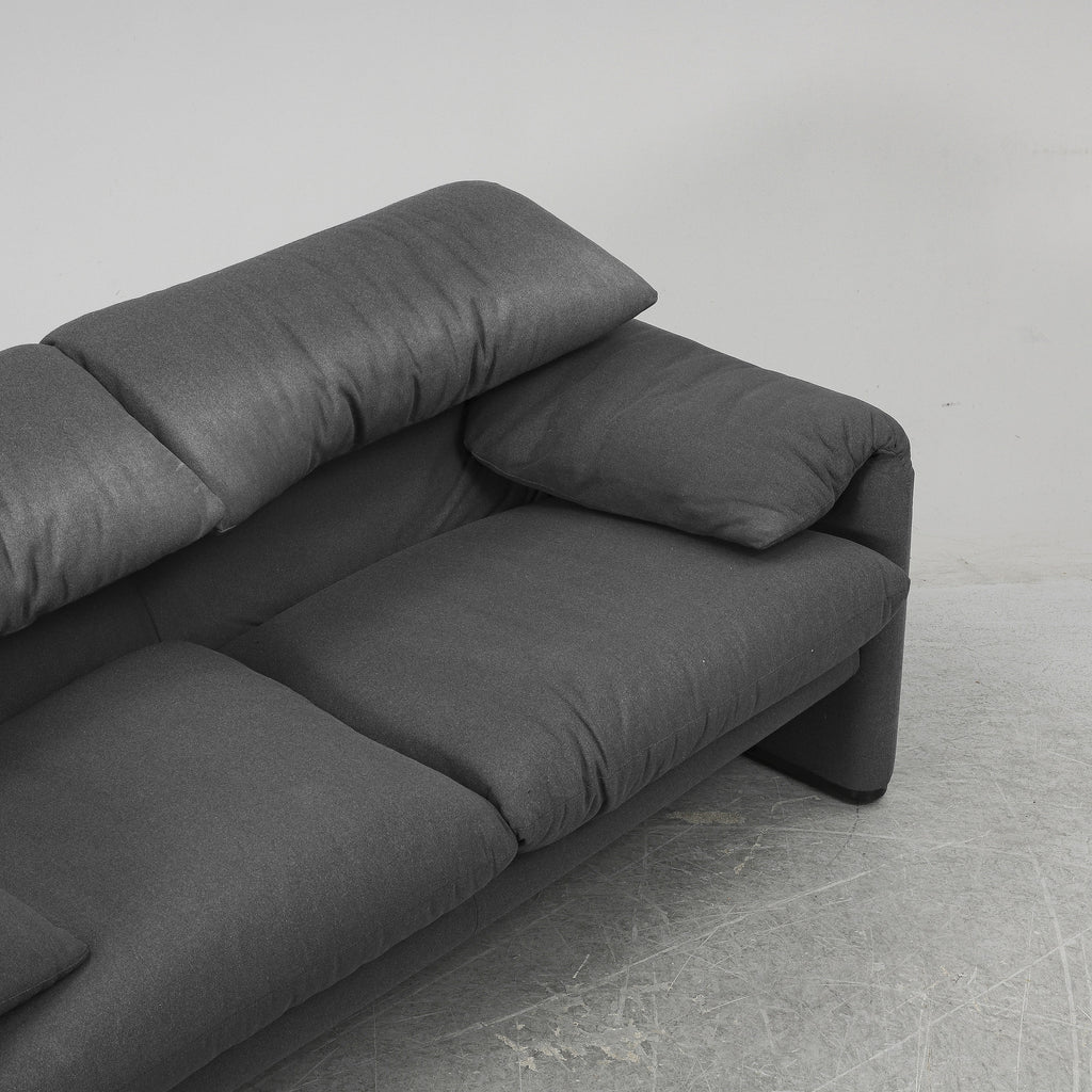 Vico Magistretti Maralunga Two-Seat Sofa for Cassina