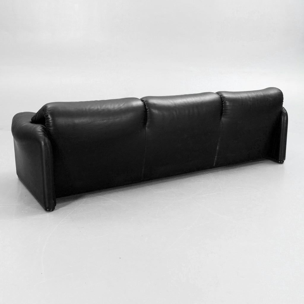Vico Magistretti Maralunga Three-Seat Sofa for Cassina in Black Leather