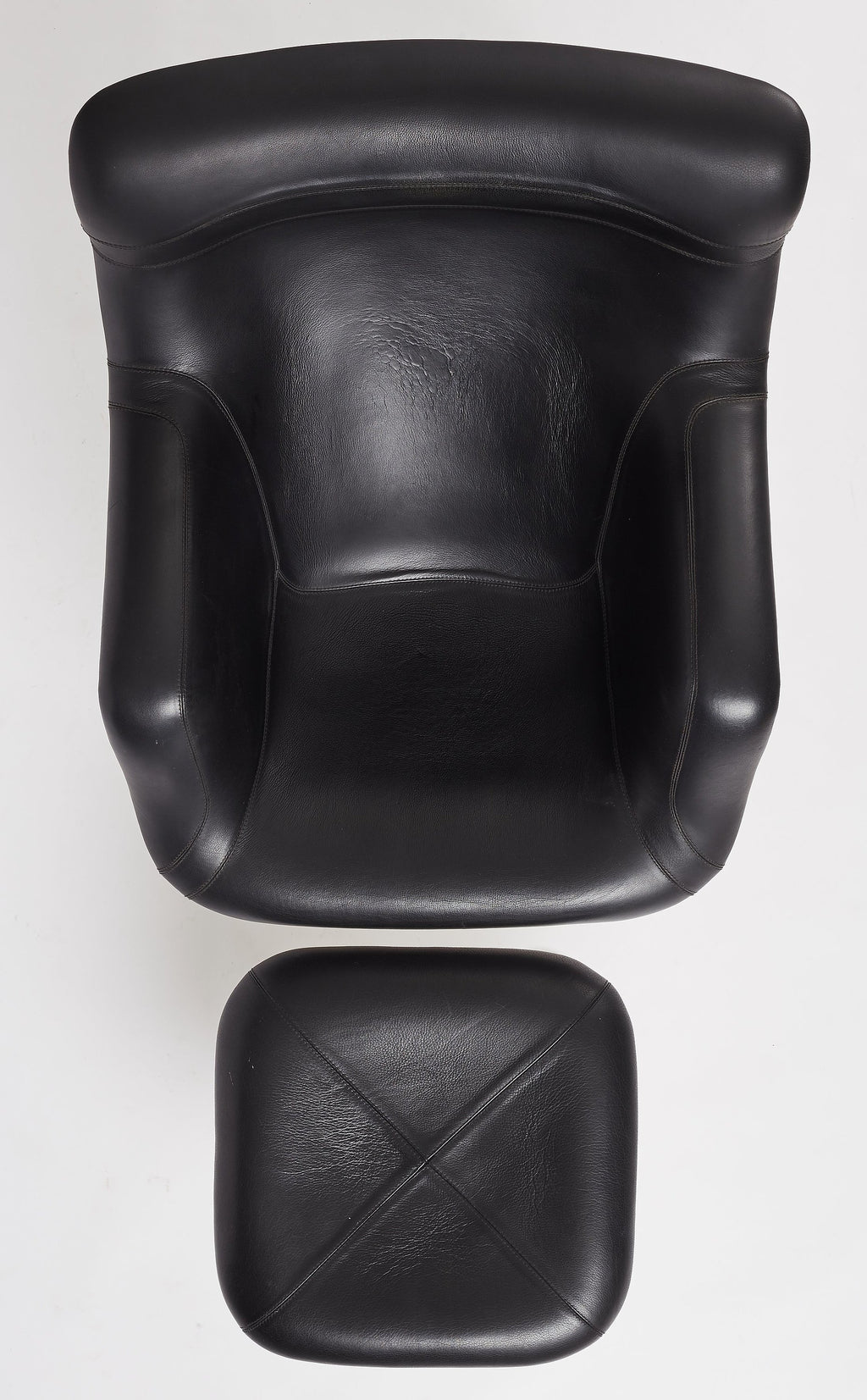 Yrjö Kukkapuro Karuselli Swivel Chair for Avarte / Haimi in Black Leather
