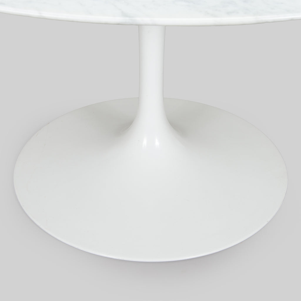 Tulip Dining Set by Eero Saarinen for Knoll International