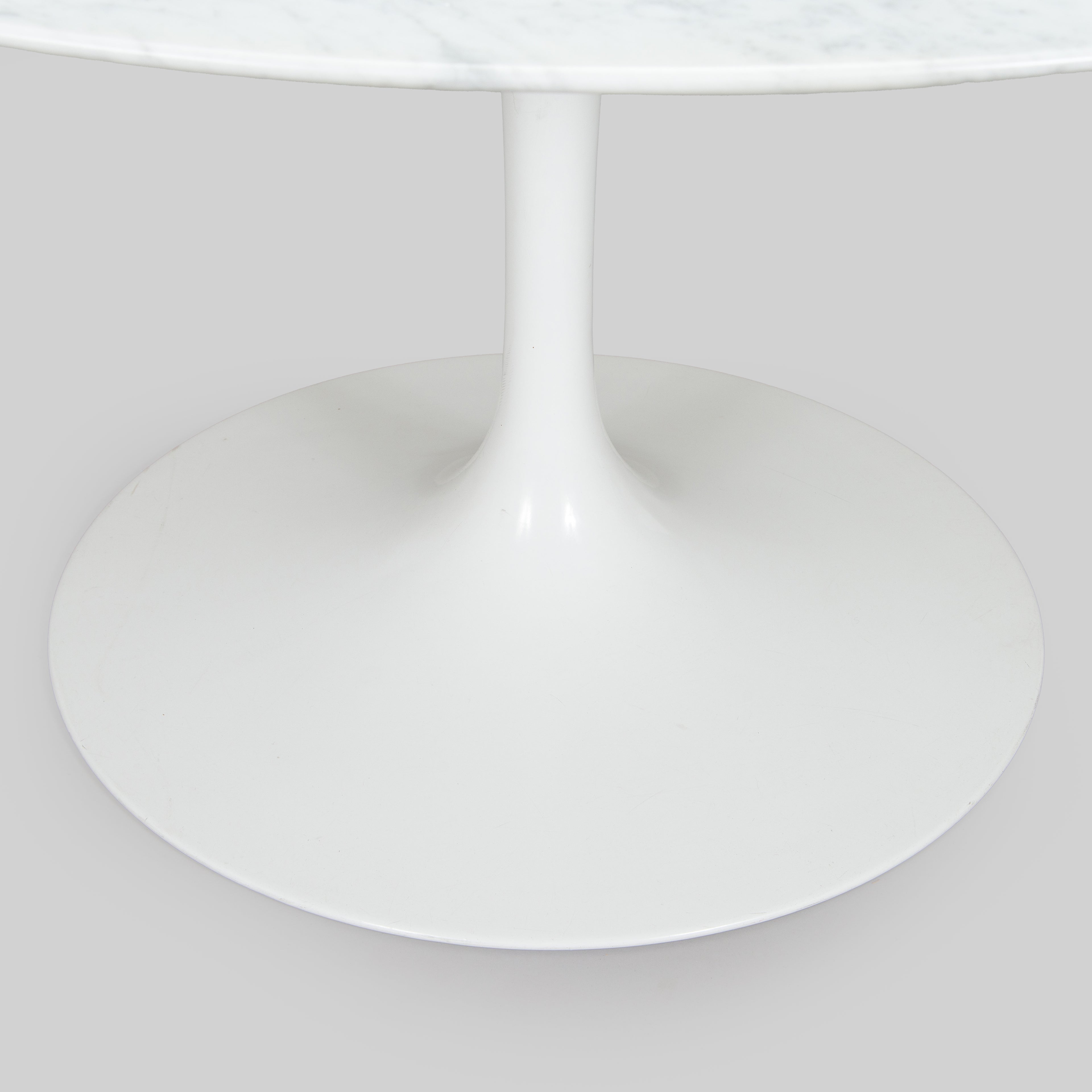 Tulip Dining Set by Eero Saarinen for Knoll International