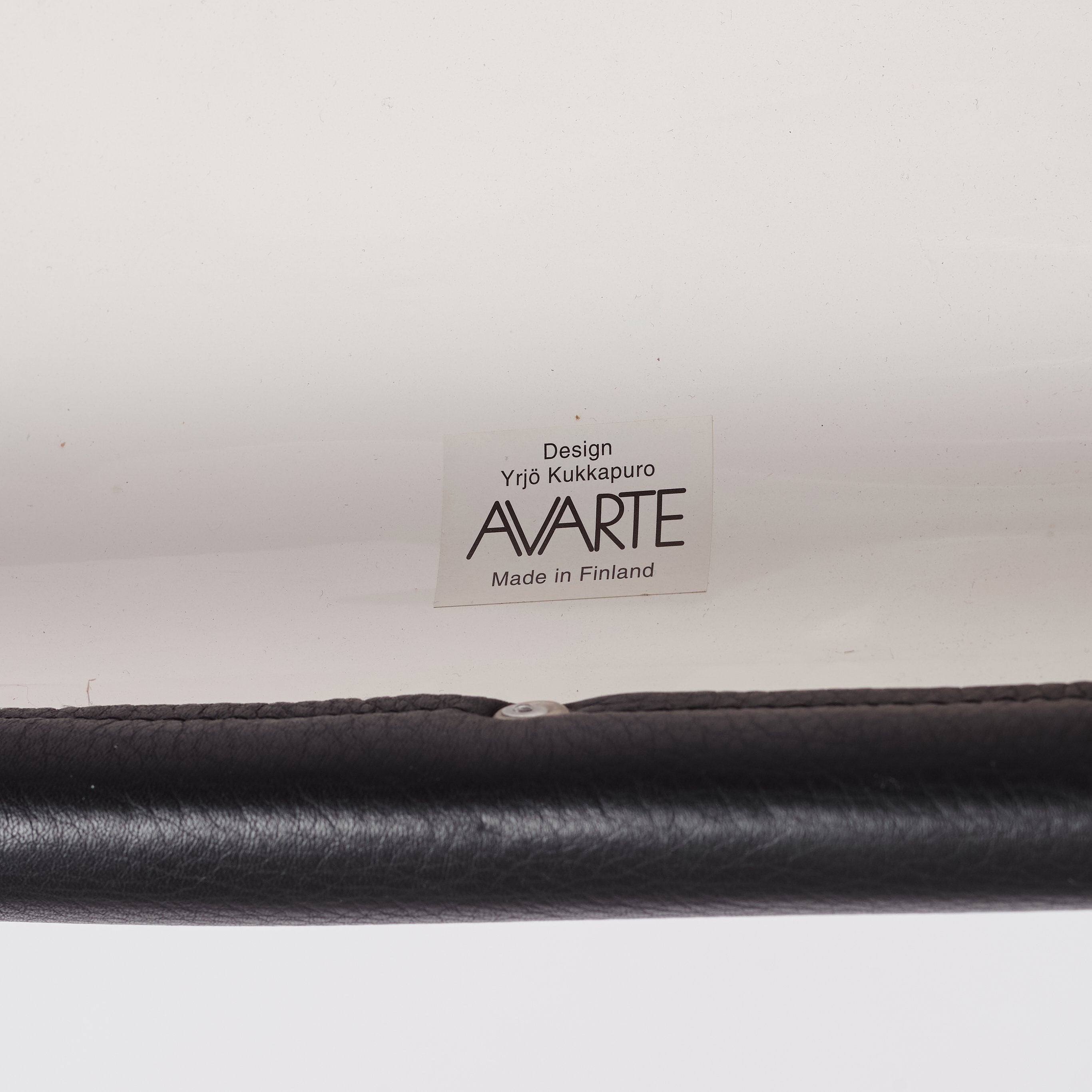 Yrjö Kukkapuro Karuselli Swivel Chair for Avarte / Haimi in Black Leather