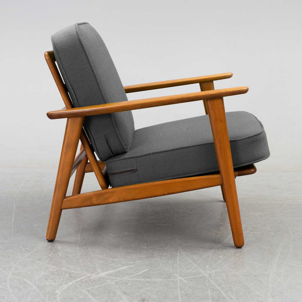 GE233 Armchair and GE233/3 Sofa by Hans J. Wegner for Getama