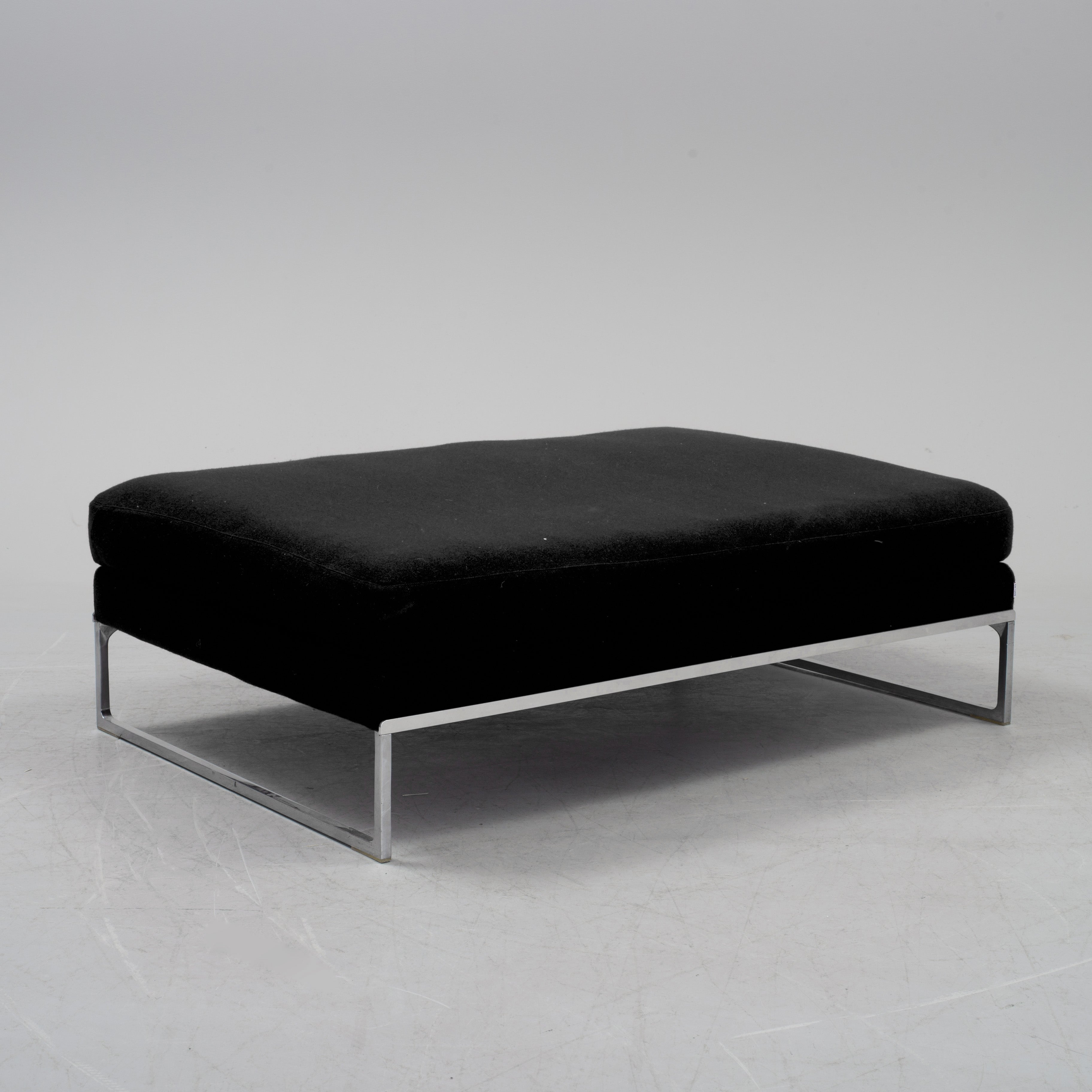 Antonio Citterio Tight Sofa and Pouf for B&B Italia