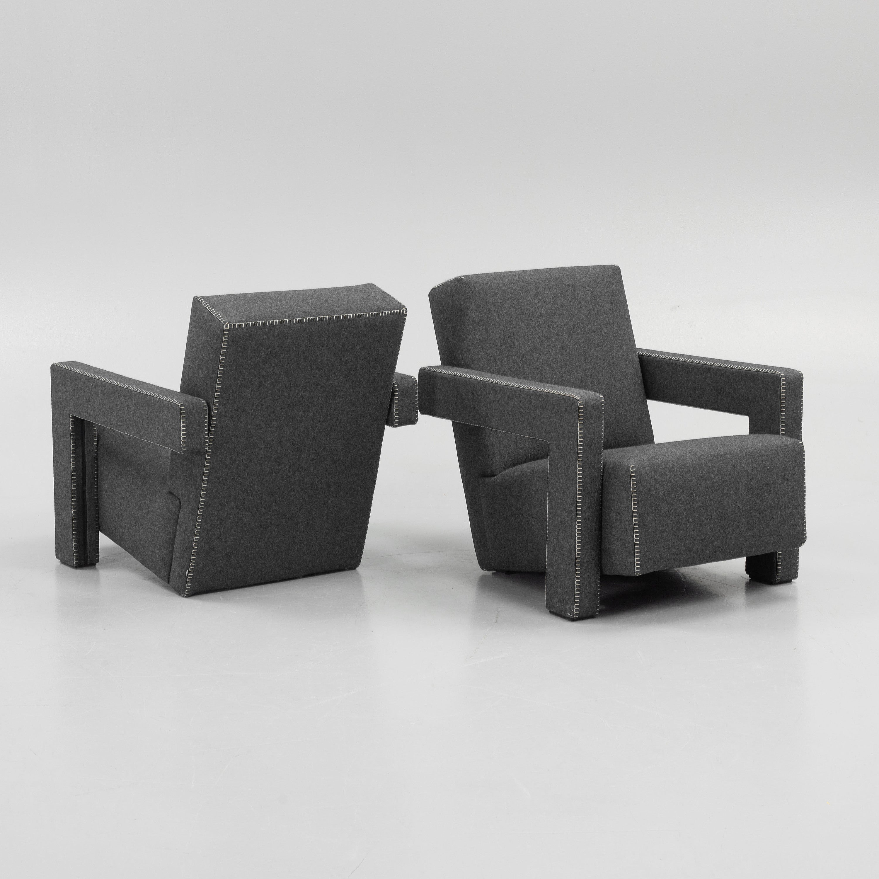 Gerrit Rietveld Utrecht Armchairs for Cassina, Pair in Light Gray Wool