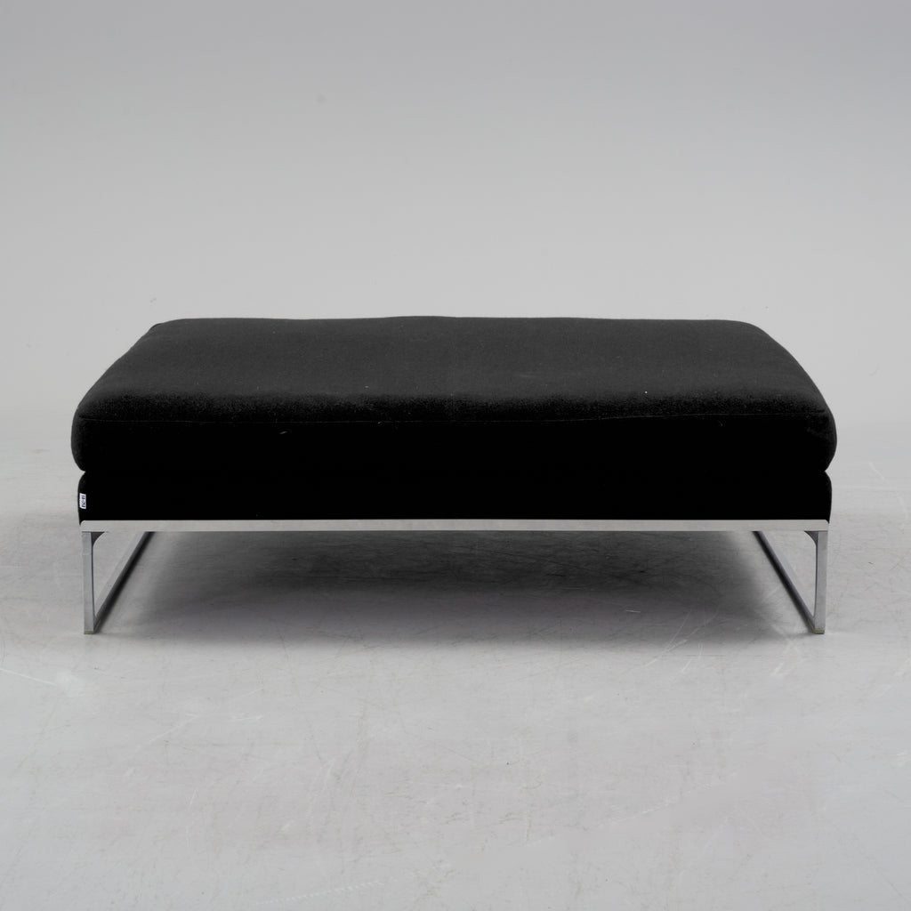 Antonio Citterio Tight Sofa and Pouf for B&B Italia