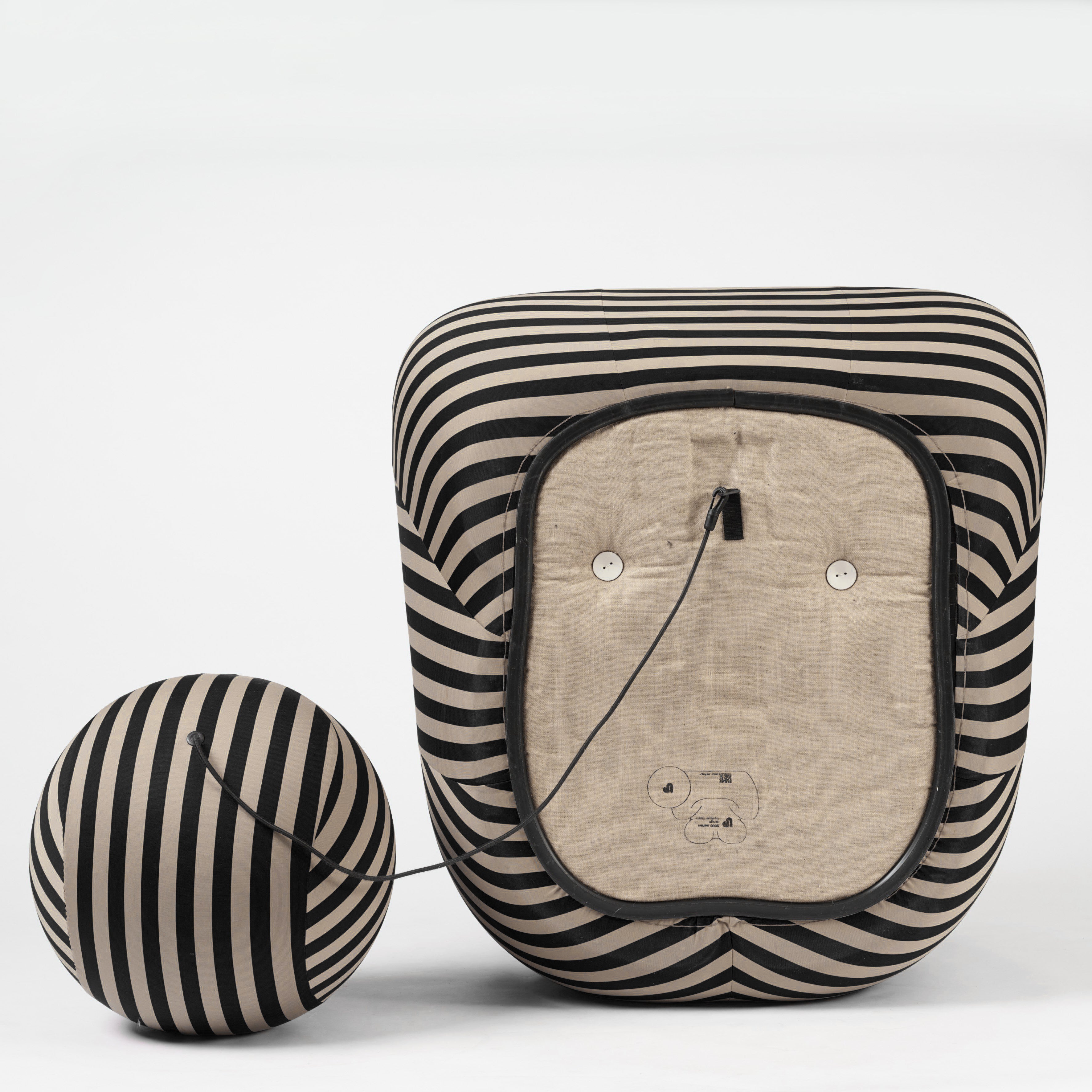 Gaetano Pesce UP5 “La Mamma” Armchair with UP6 Ottoman for B&B Italia, Italy